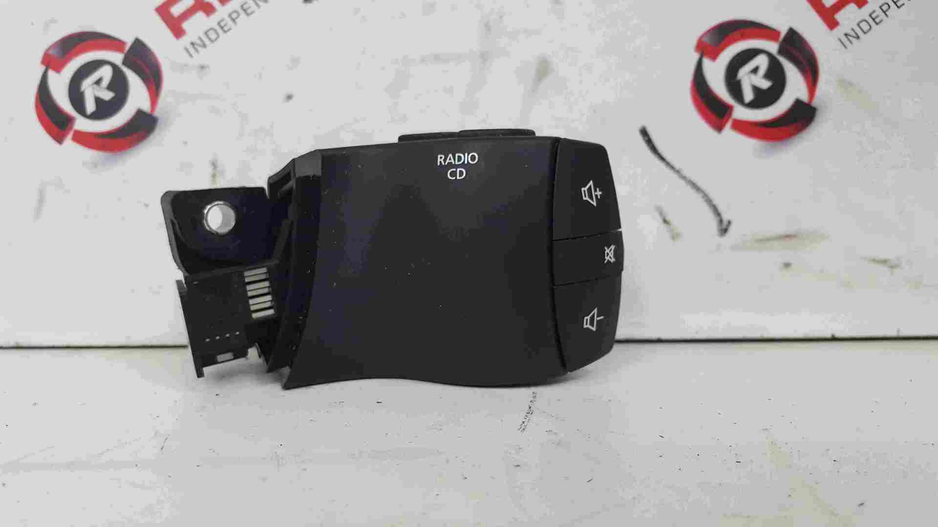 Renault Megane MK3 2008-2014 Radio Steering Wheel Controls 255520009R