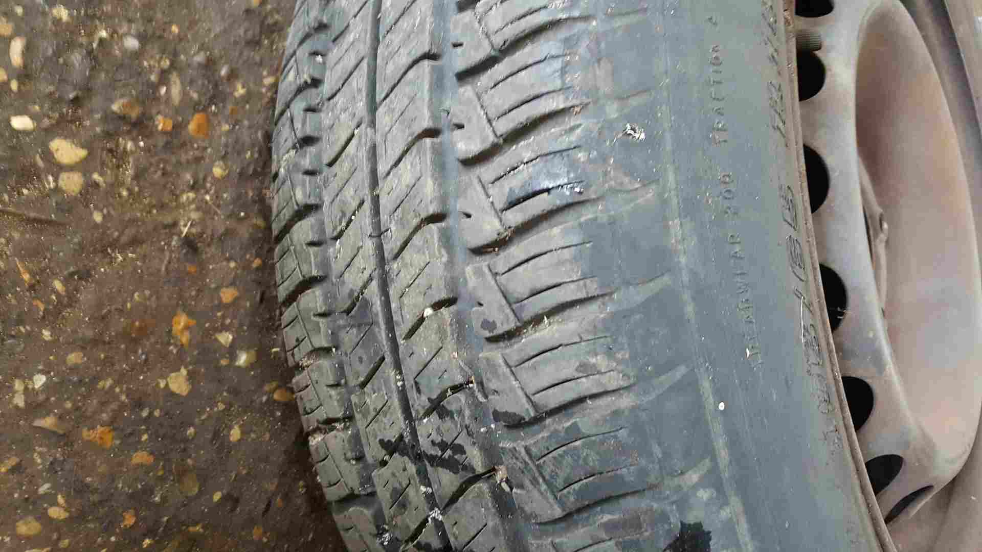 Thumb 3 Renault Megane MK3 2008-2014 Steel Wheel RIM + Tyre 195 65 15 7Mm 3/5