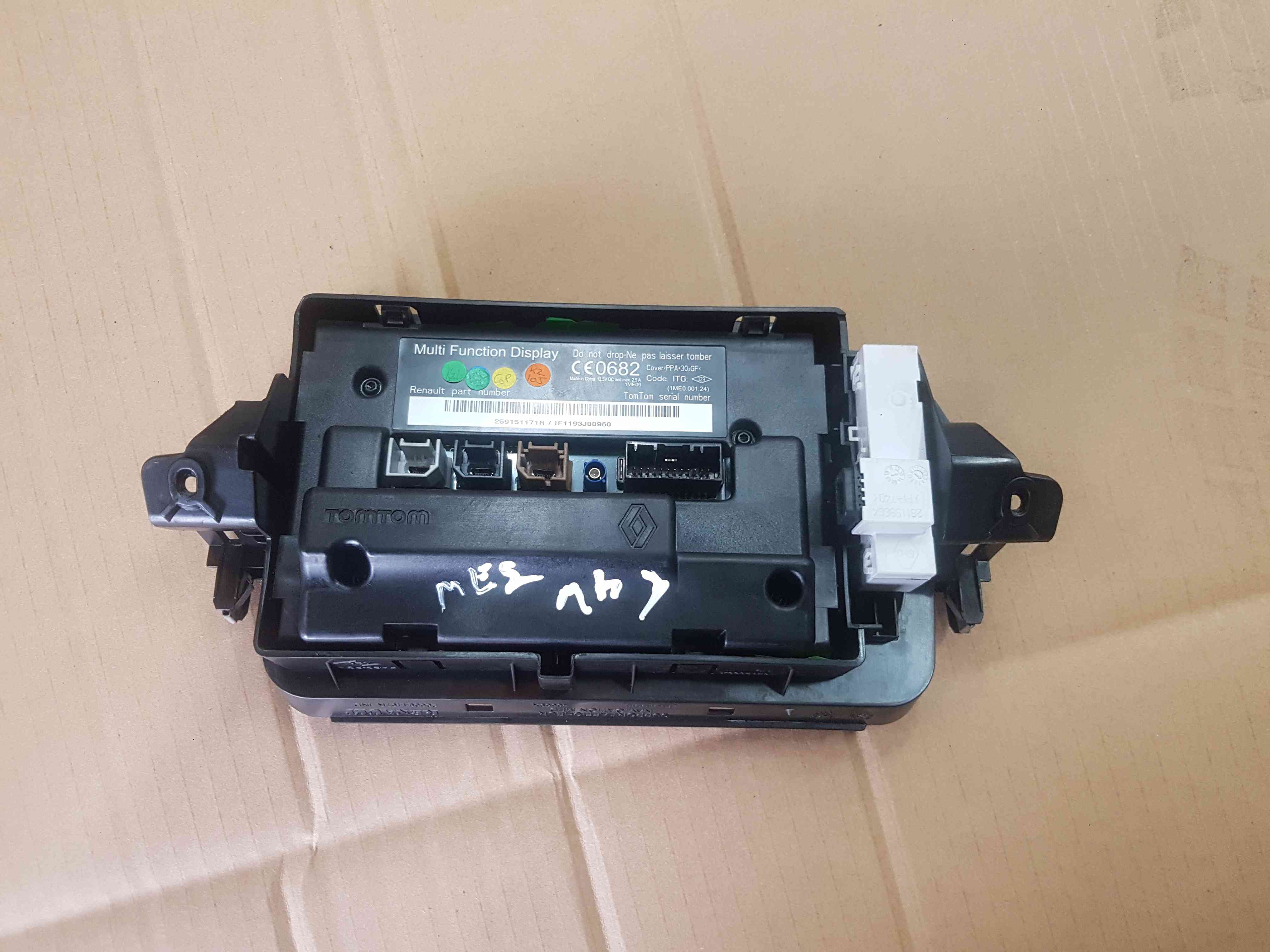 Thumb 6 Renault Megane MK3 2008-2014 TOM Tom SAT Nav Display Screen 259151171R