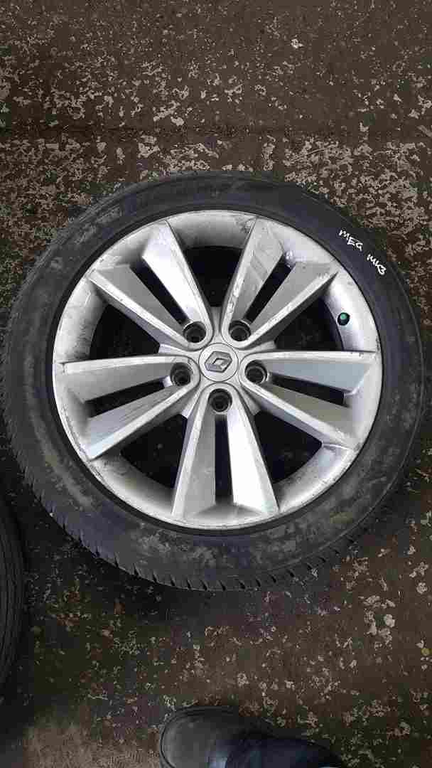 Renault Megane MK3 2008-2016 Alloy Wheel 17Inch 403000030R 4/5 205 50 17 5Mm