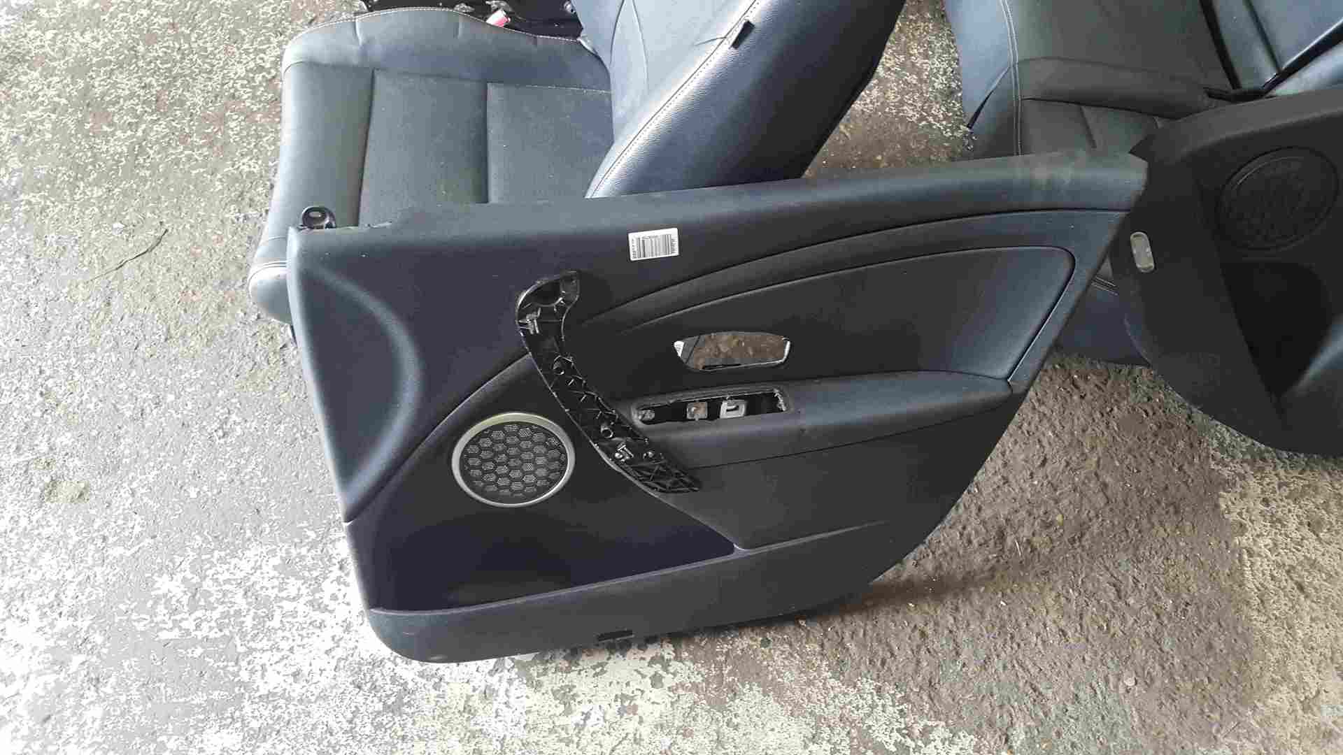 Thumb 10 Renault Megane MK3 2008-2016 Black Leather Interior Set Chairs Cards Seats 5dr