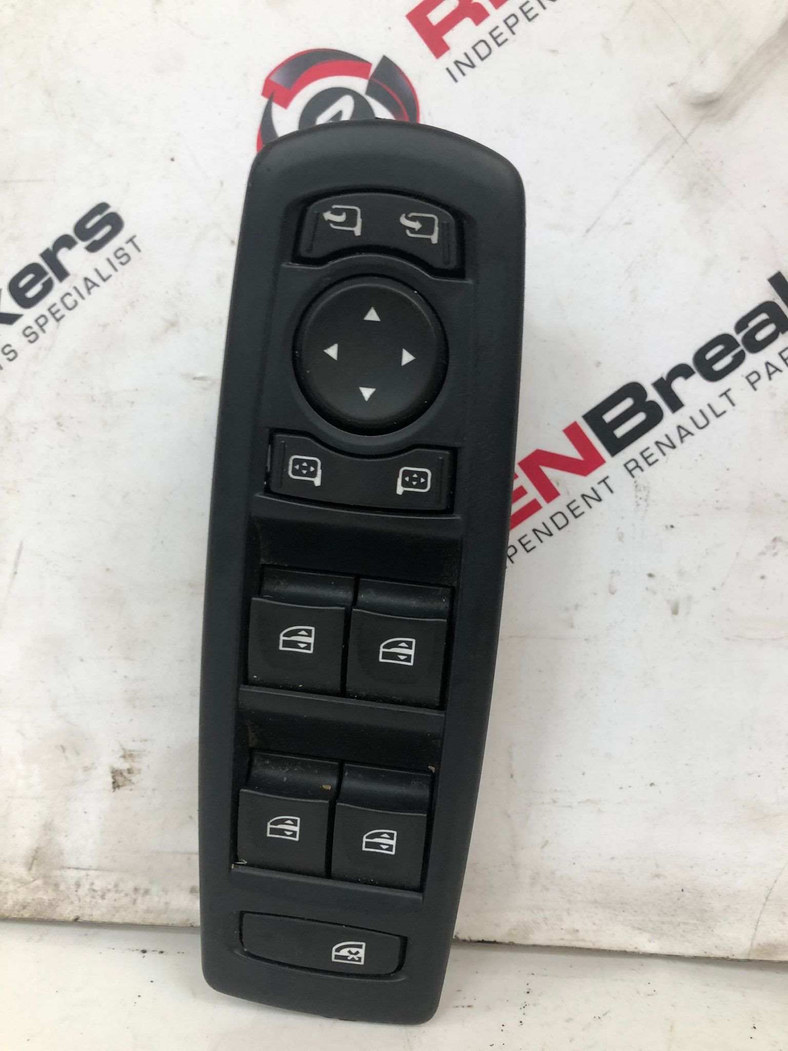 Renault Megane MK3 2008-2016 Drivers OSF Front Window Switch Control Power 