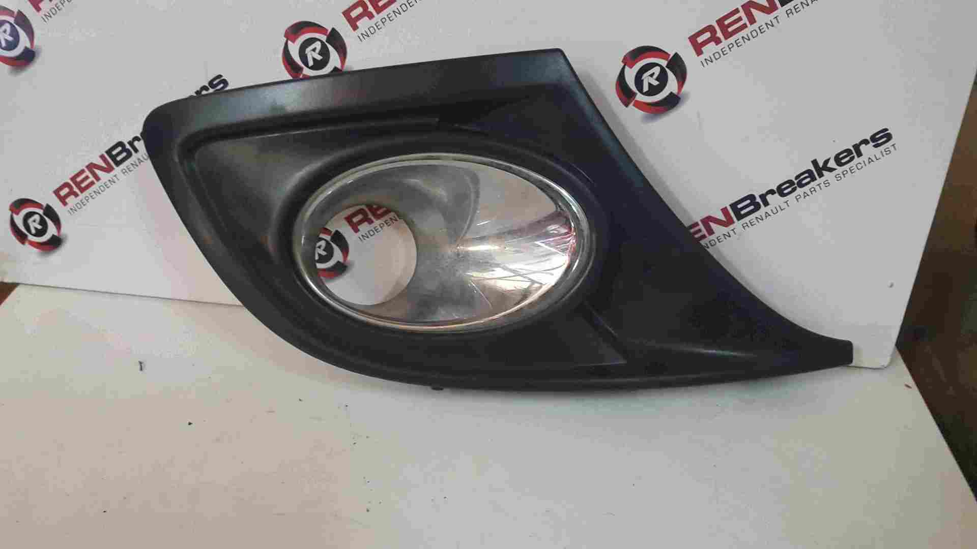 Renault Megane MK3 2010-2014 Drivers OSF Front Fog Light Surround