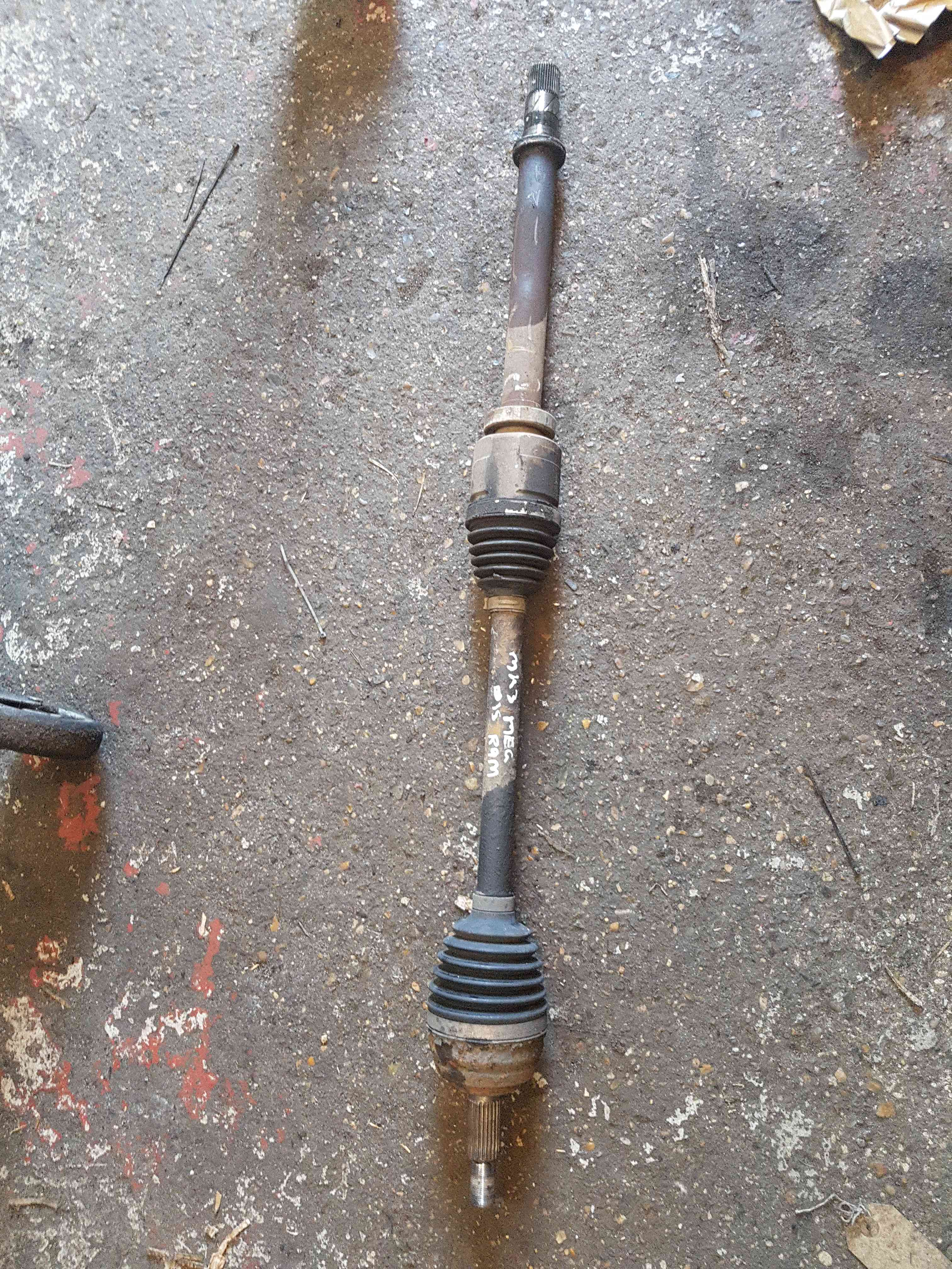 Thumb 8 Renault Megane MK3 2010-2016 1.6 DCI Passenger NSF Front Driveshaft