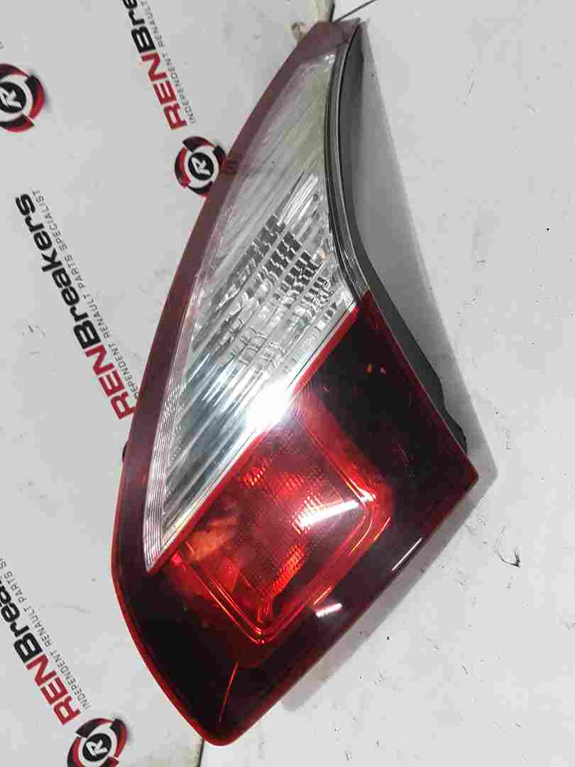 Thumb 2 Renault Megane MK3 2010-2016 Driver OSR Rear Boot Light 265500147R