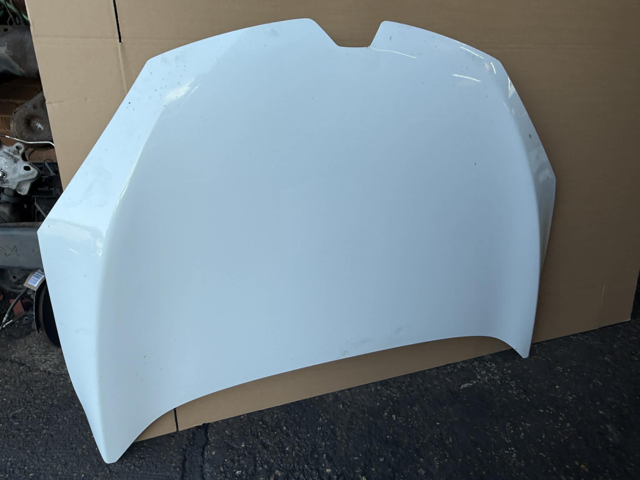 Thumb 6 Renault Megane MK3 2012-2016 Front Bonnet White Ov369