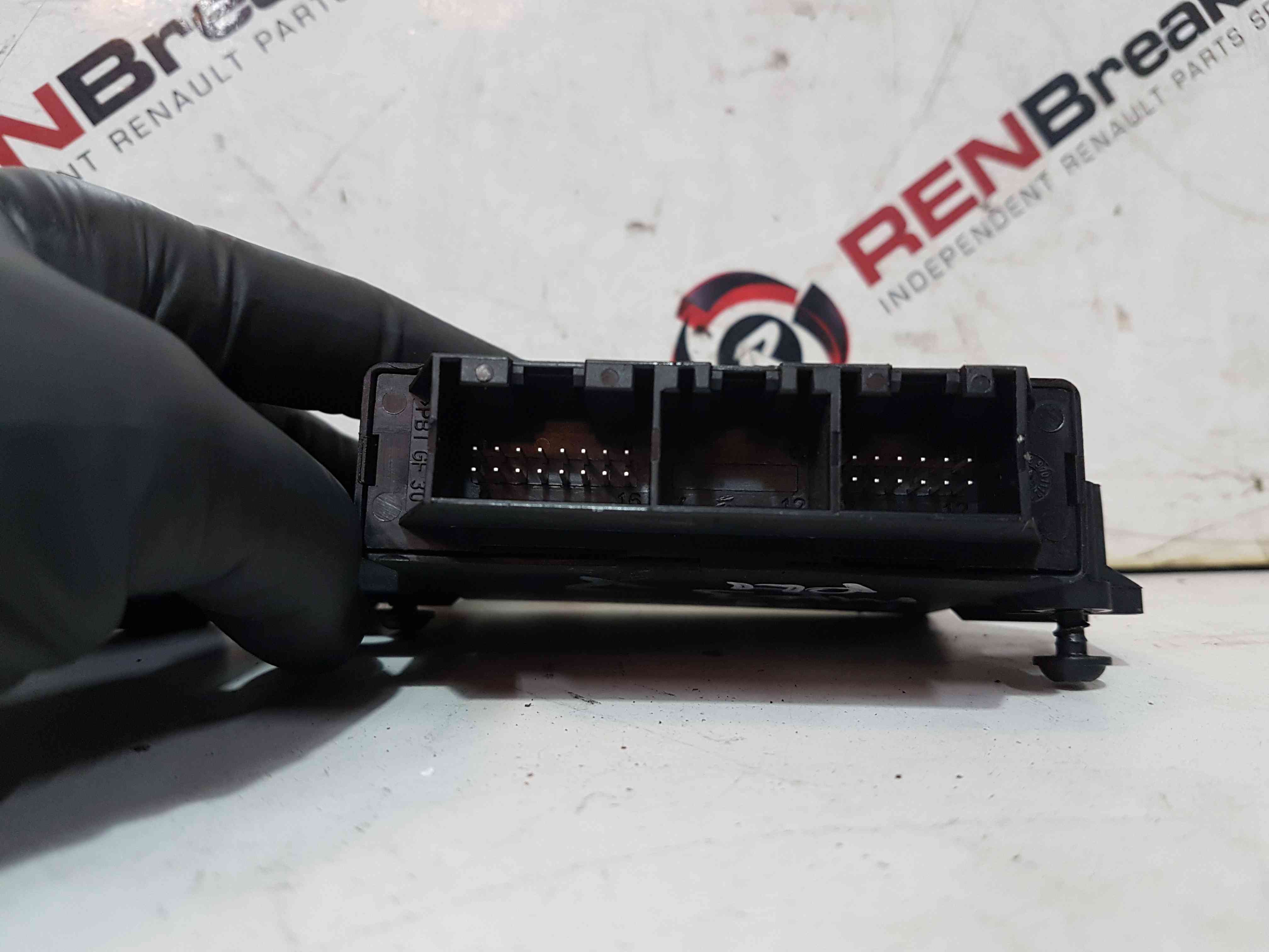Thumb 5 Renault Megane MK3 2010-2016 Reverse Parking Sensor ECU  259900002R