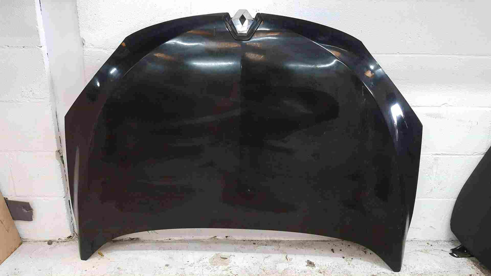 Thumb 4 Renault Megane MK3 2012-2016 Front Bonnet Black Tegne Some Marks