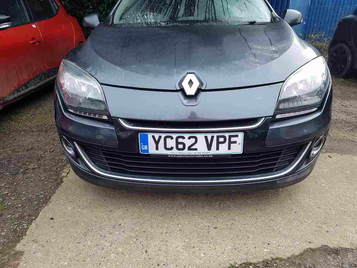 Thumb 2 Renault Megane MK3 2012-2016 Front Bumper Grey