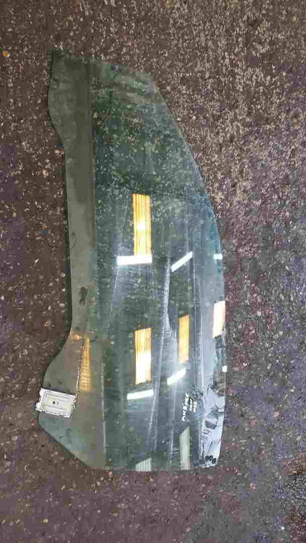 Renault Megane MK3 Convertible 2008-2014 Passenger NSF Front Window Glass
