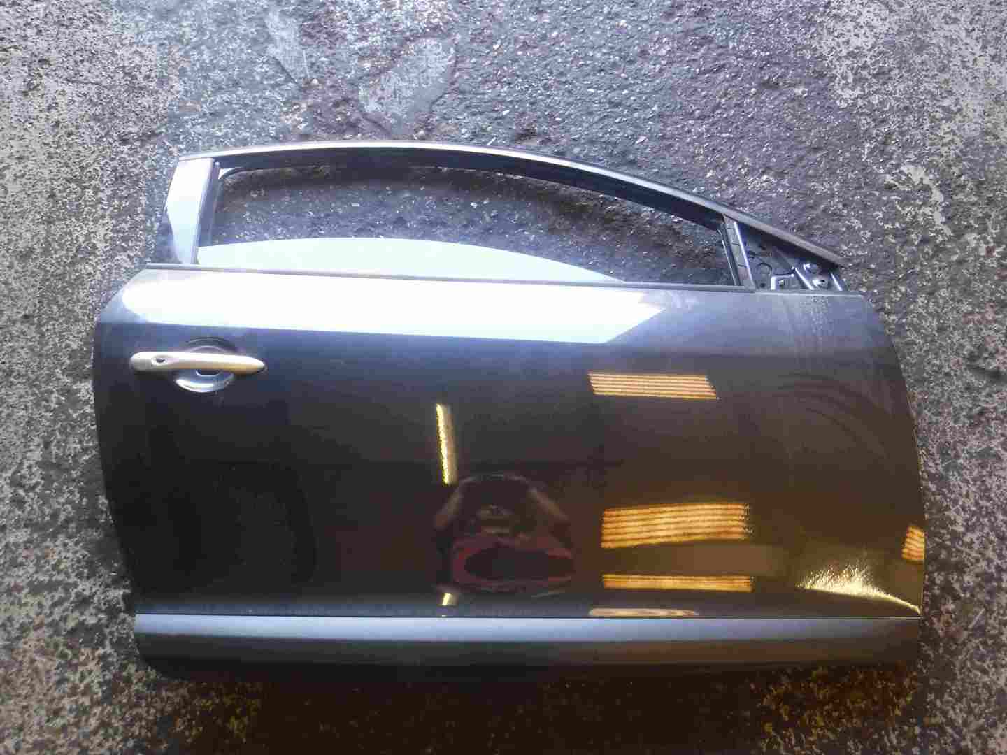 Renault Megane MK3 Coupe 2008-2014 Drivers OSF Front Door Grey TEB66