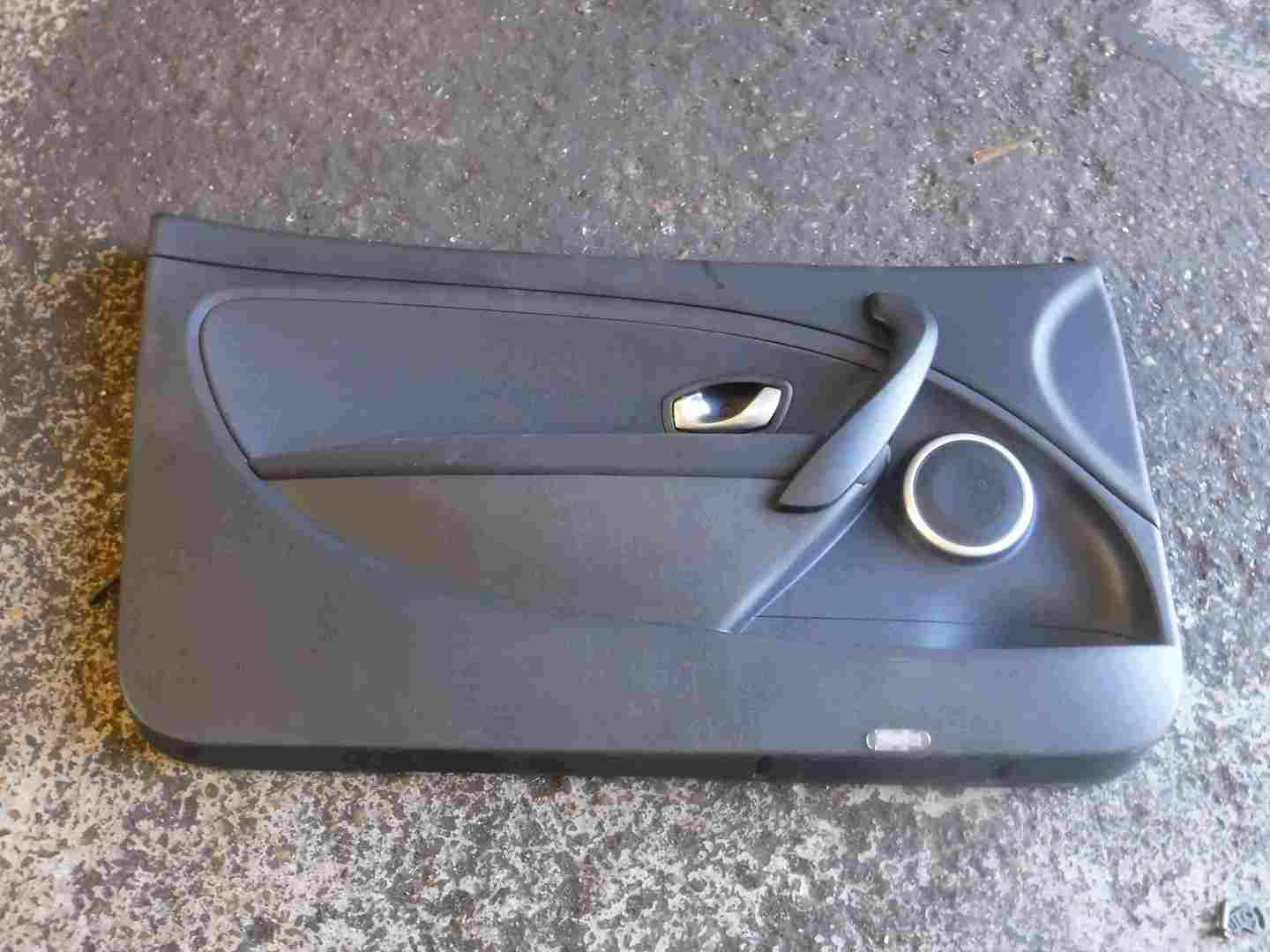 Renault Megane MK3 Coupe 2008-2014 Passenger NSF Front Door Card 3DR