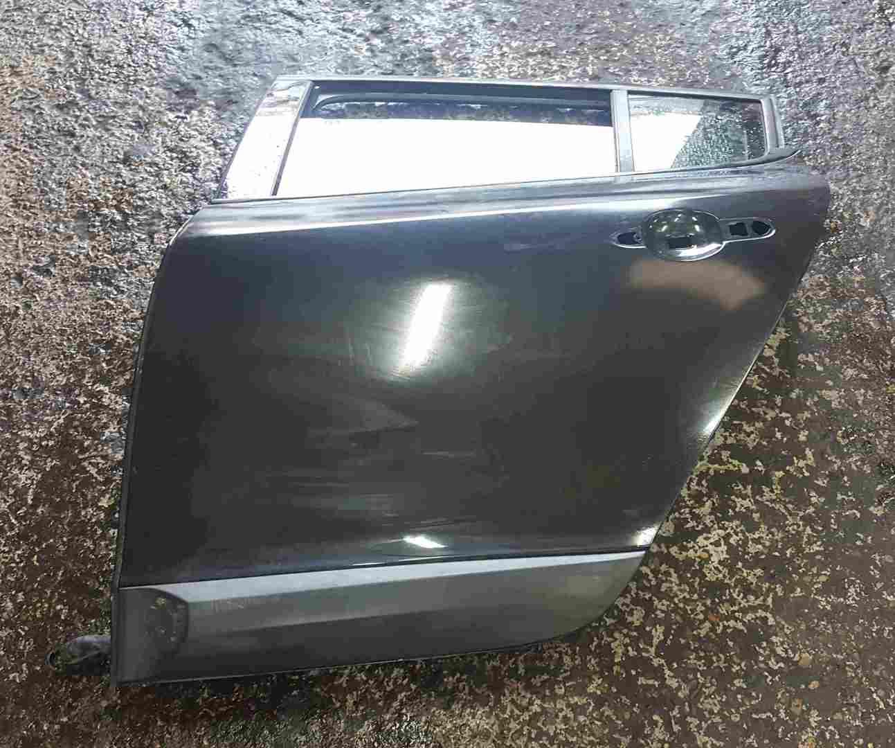 Renault Megane MK3 Hatch 2008-2012 Passenger NSR Rear Door Black 676
