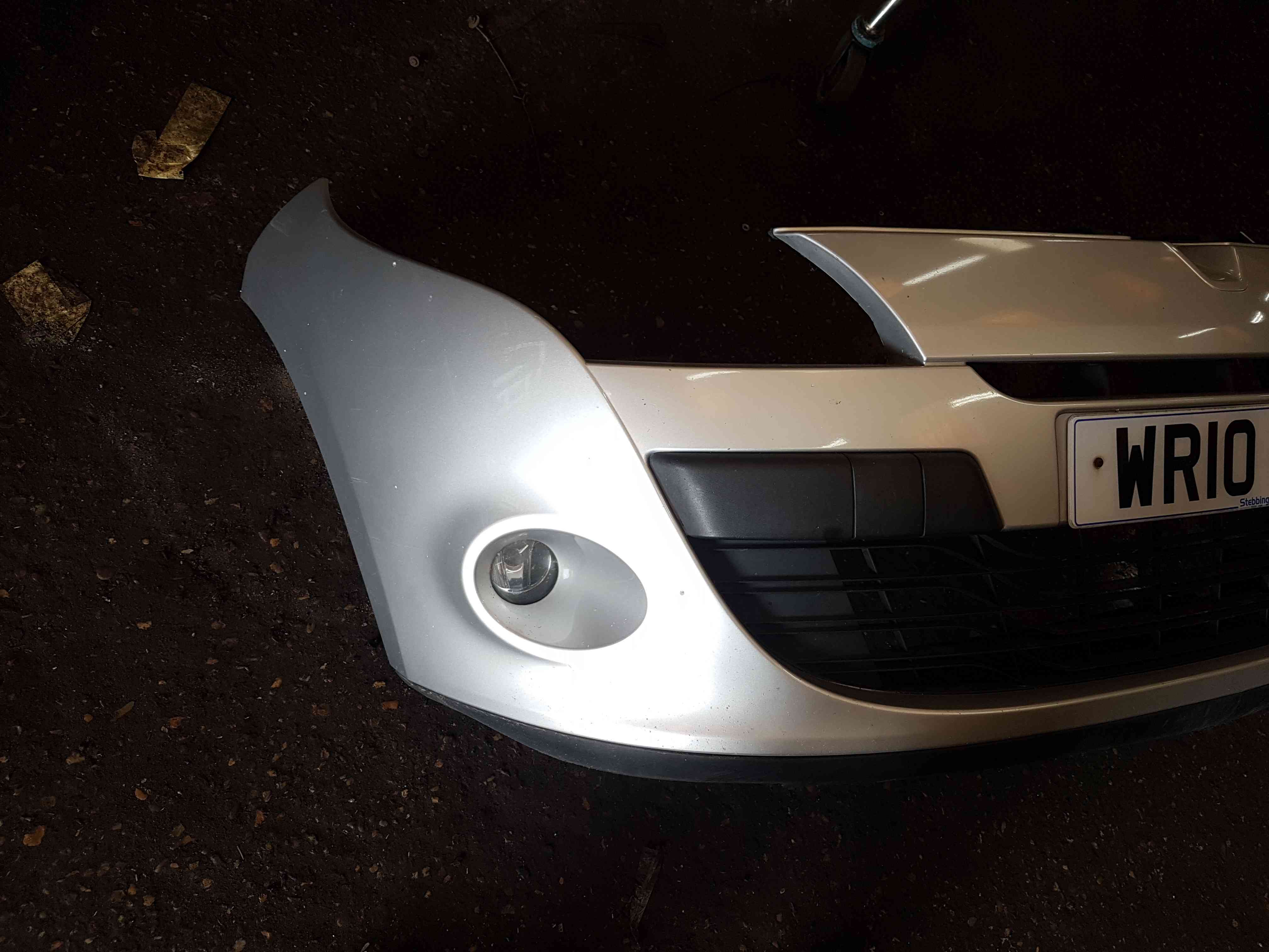 Thumb 4 Renault Megane MK3 Hatchback 2008-2012 Front Bumper Silver Ted69