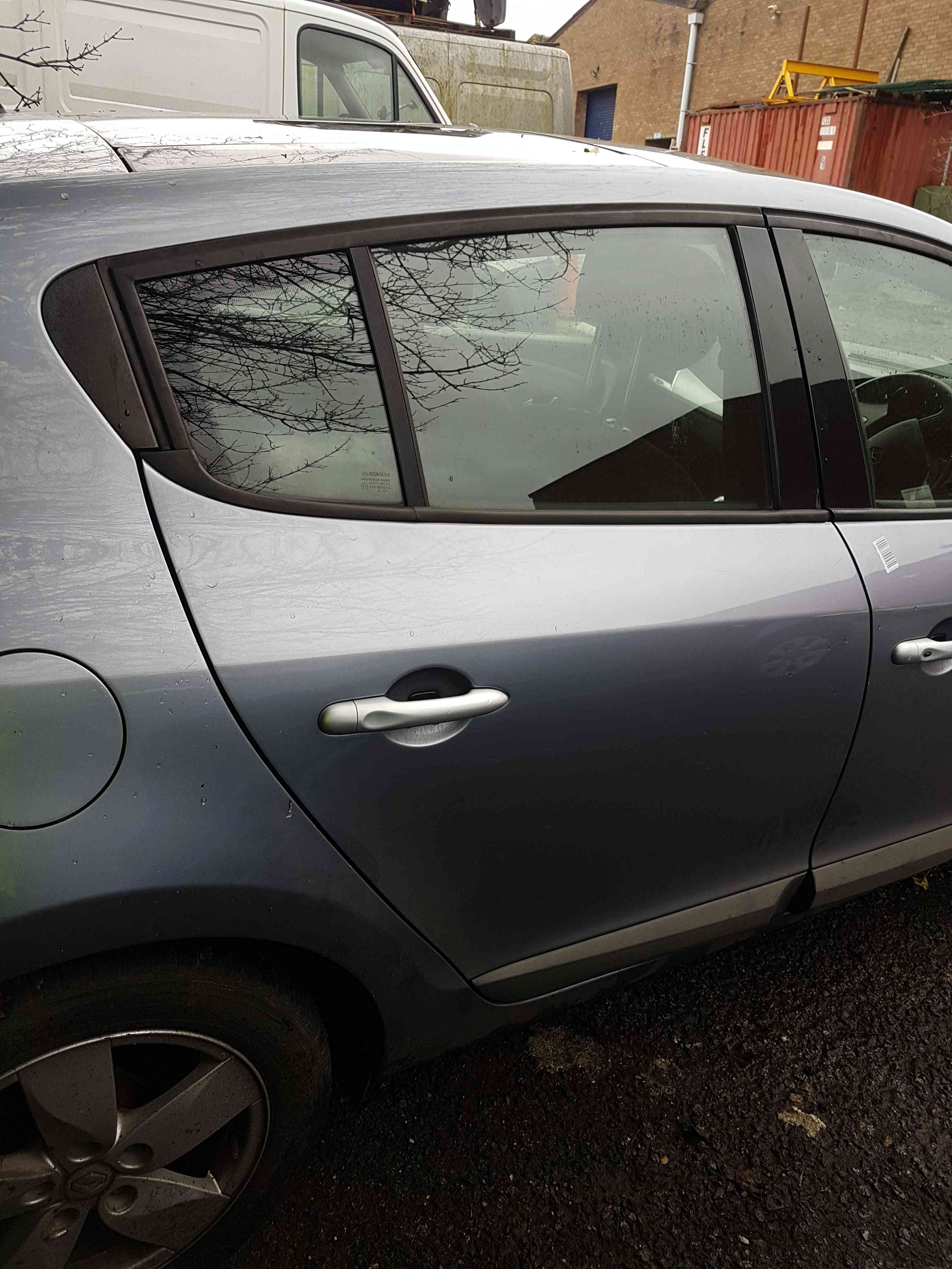 Thumb 7 Renault Megane MK3 Hatchback 2008-2014 Drivers OSR Rear Door Grey Ternr 5Dr