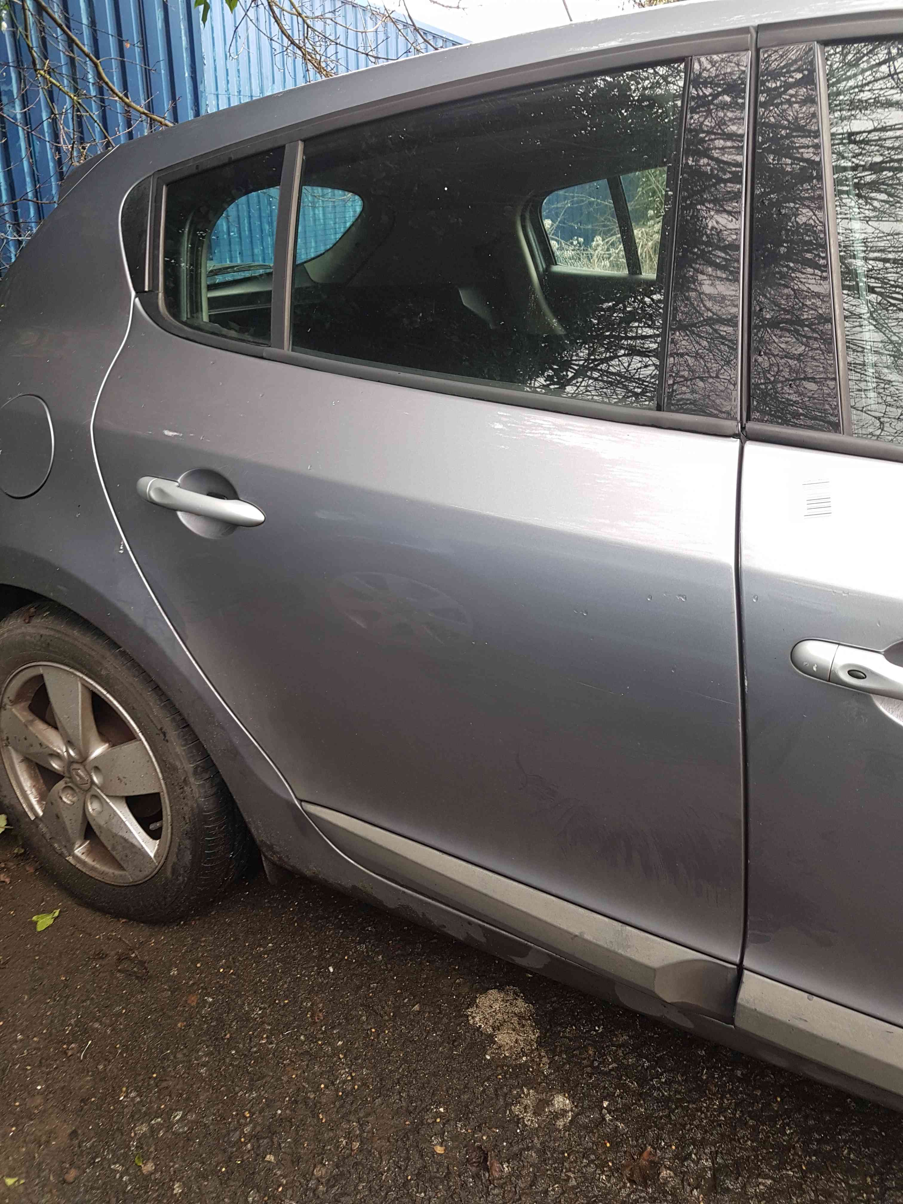 Thumb 3 Renault Megane MK3 Hatchback 2008-2014 Drivers OSR Rear Door Grey Ternr 5Dr