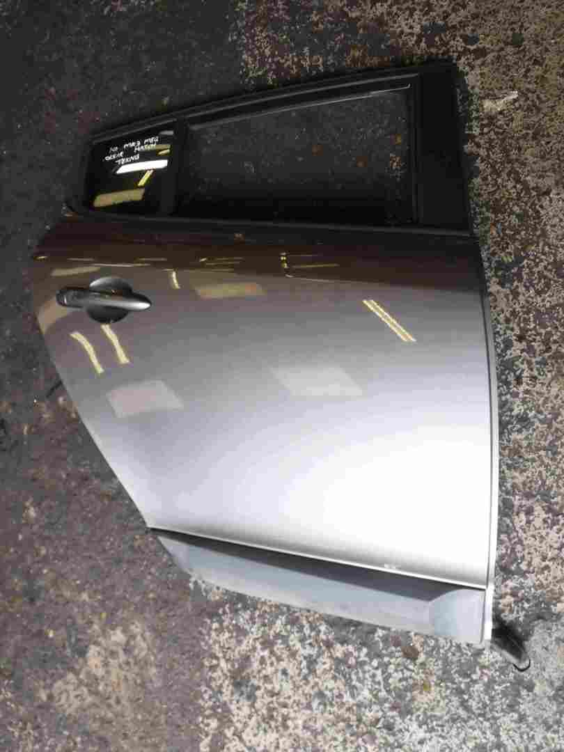 Renault Megane MK3 Hatchback 2008-2014 Drivers OSR Rear Door Grey TEKNG