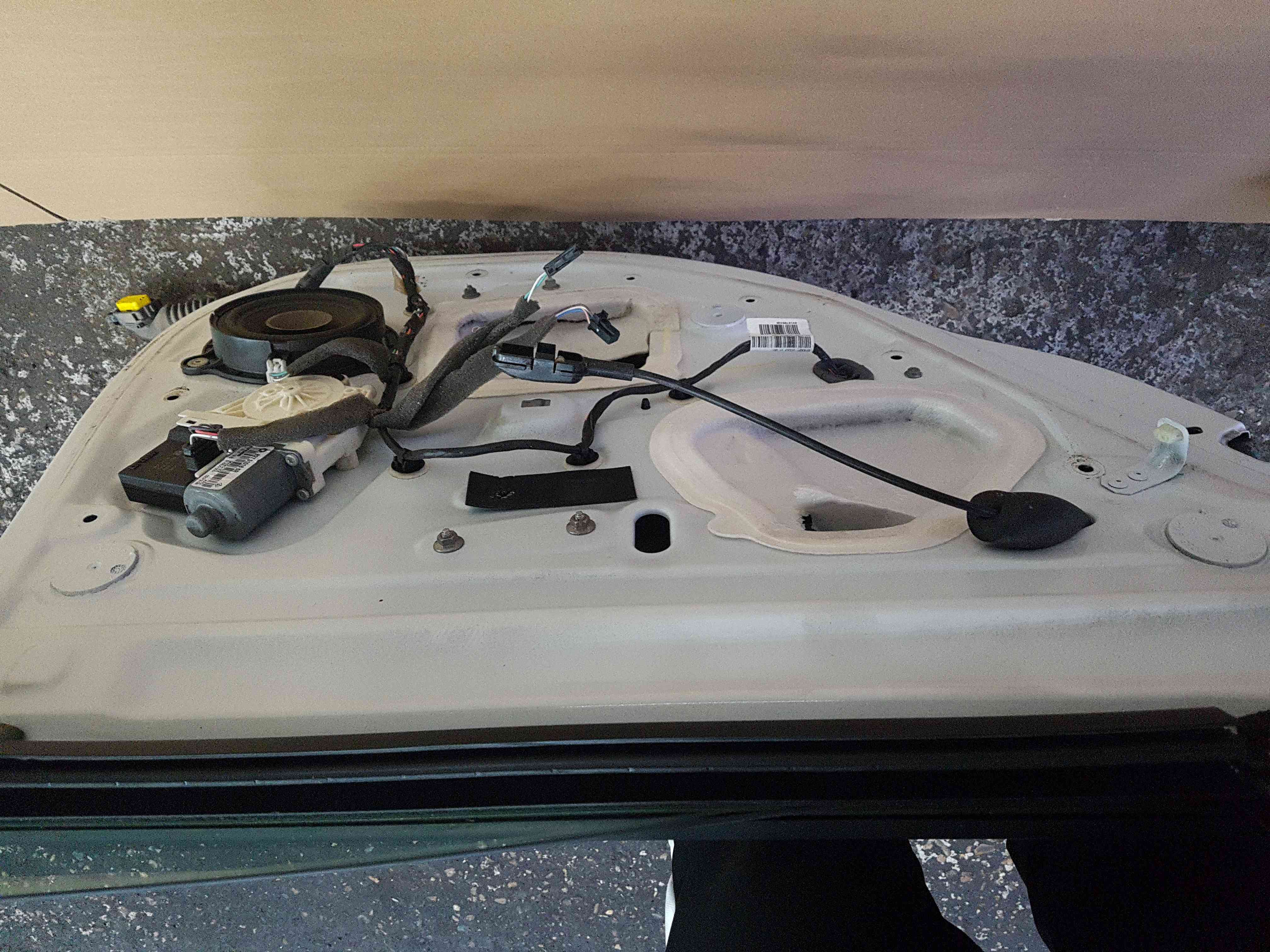 Thumb 5 Renault Megane MK3 Hatchback 2008-2014 Passenger Nbsr Rear Door White Ov369 369