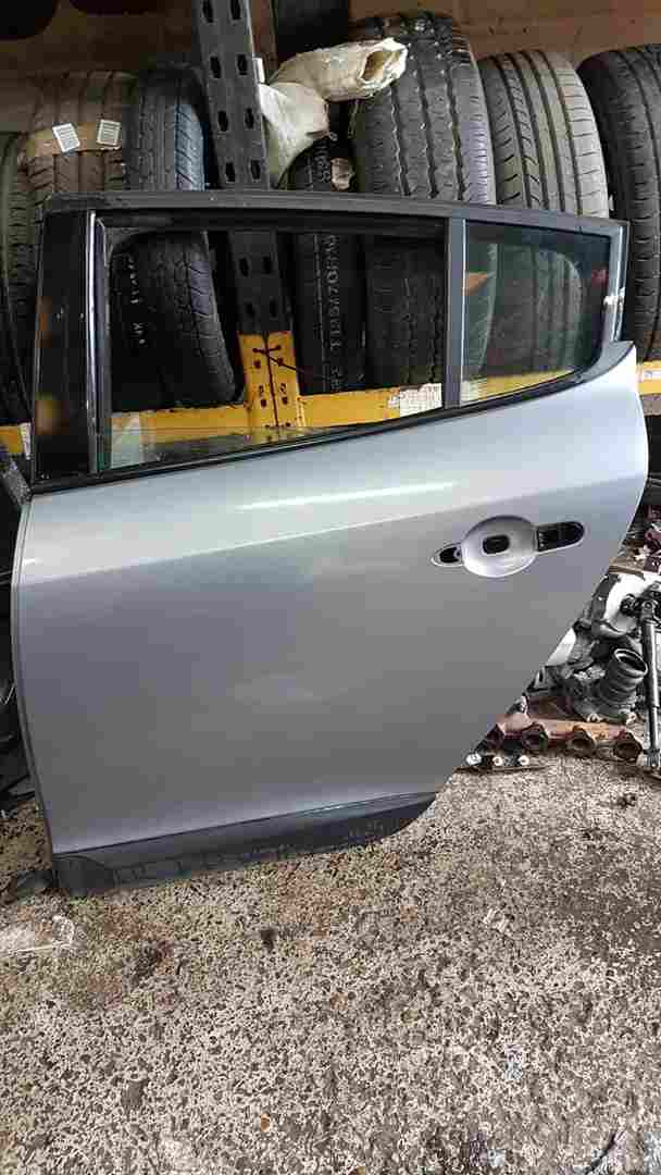 Thumb 6 Renault Megane MK3 Hatchback 2008-2016 Passenger NSR Rear Door TERNR