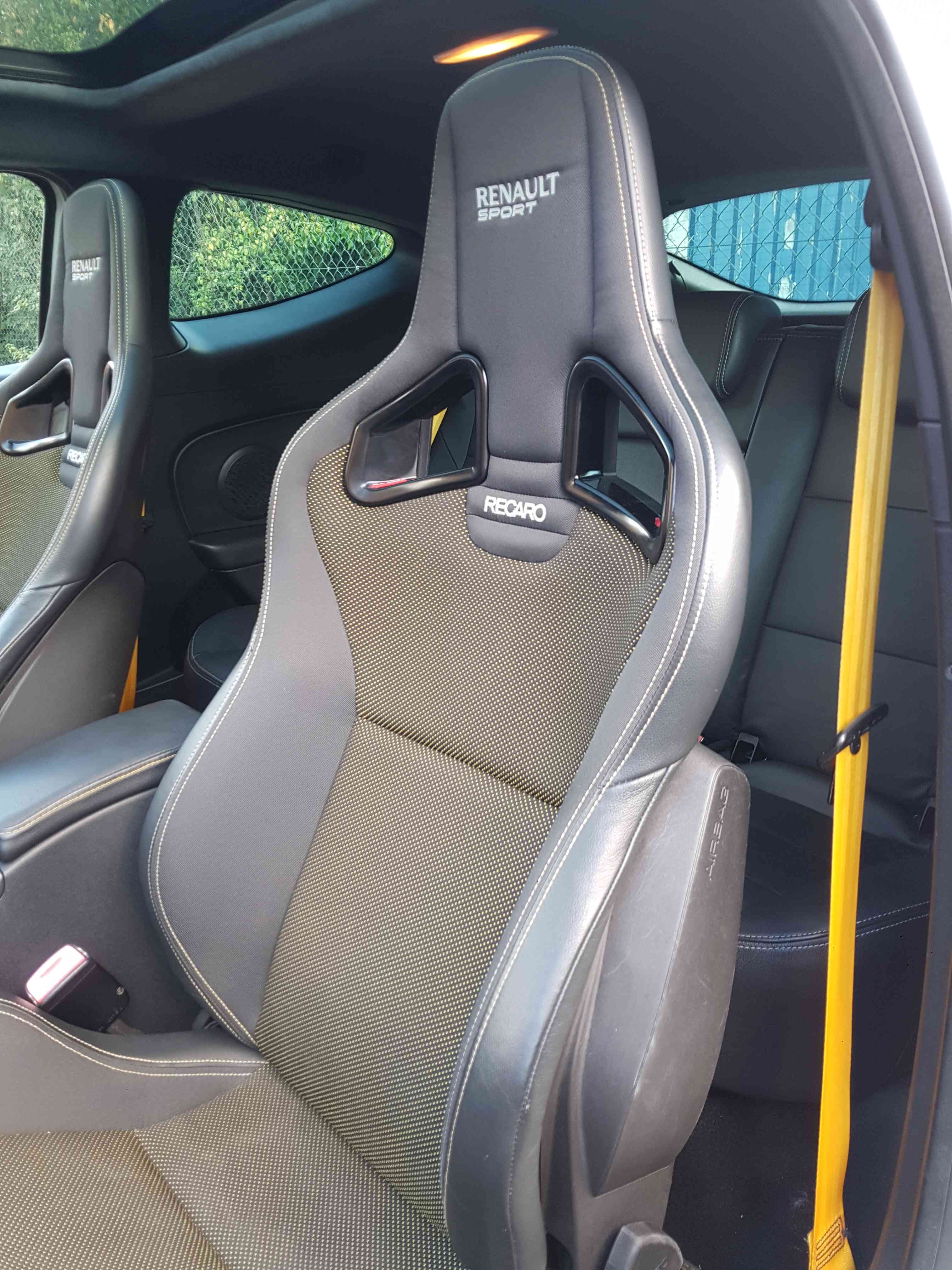 Thumb 3 Renault Megane MK3 Sport 2008-2014 Recaro Seats Leather Yellow DOT Set X2 Front