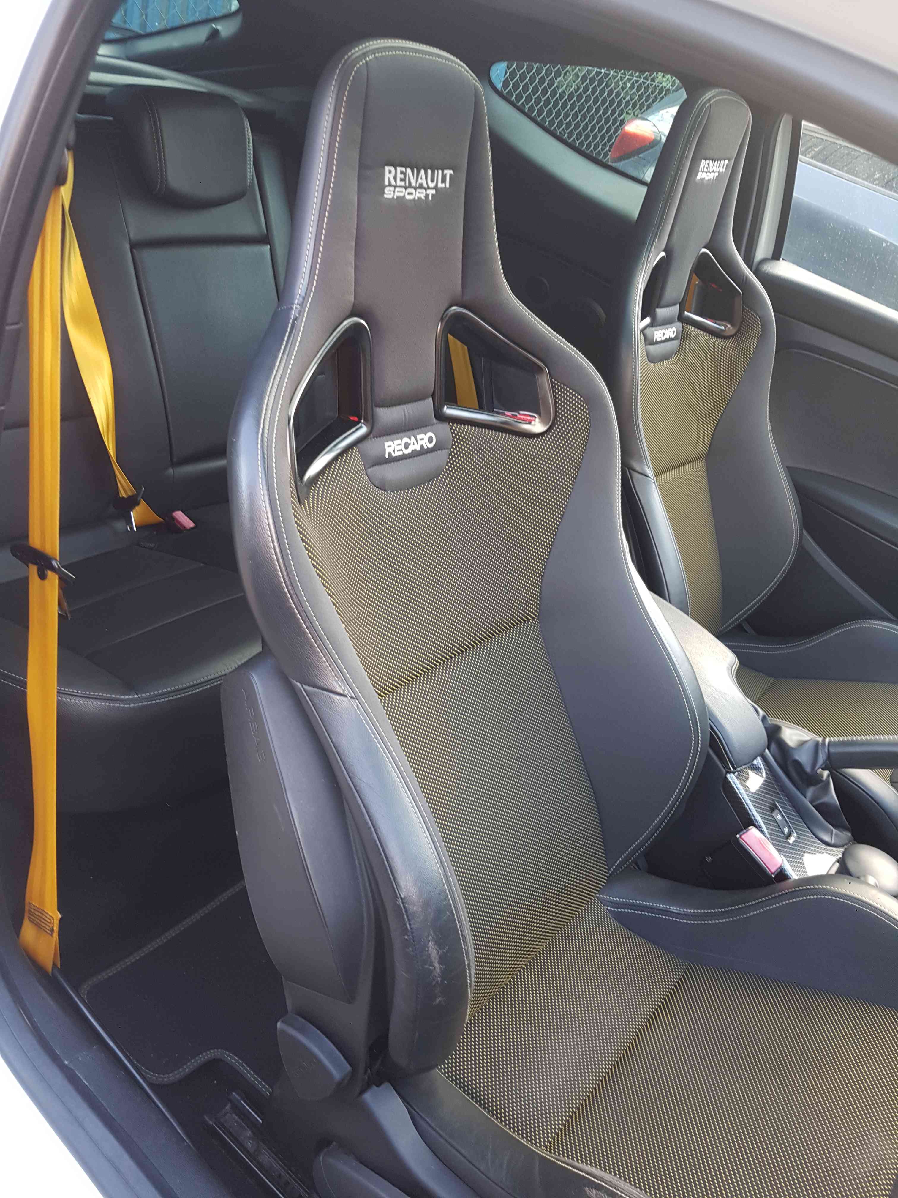Thumb 5 Renault Megane MK3 Sport 2008-2014 Recaro Seats Leather Yellow DOT Set X2 Front