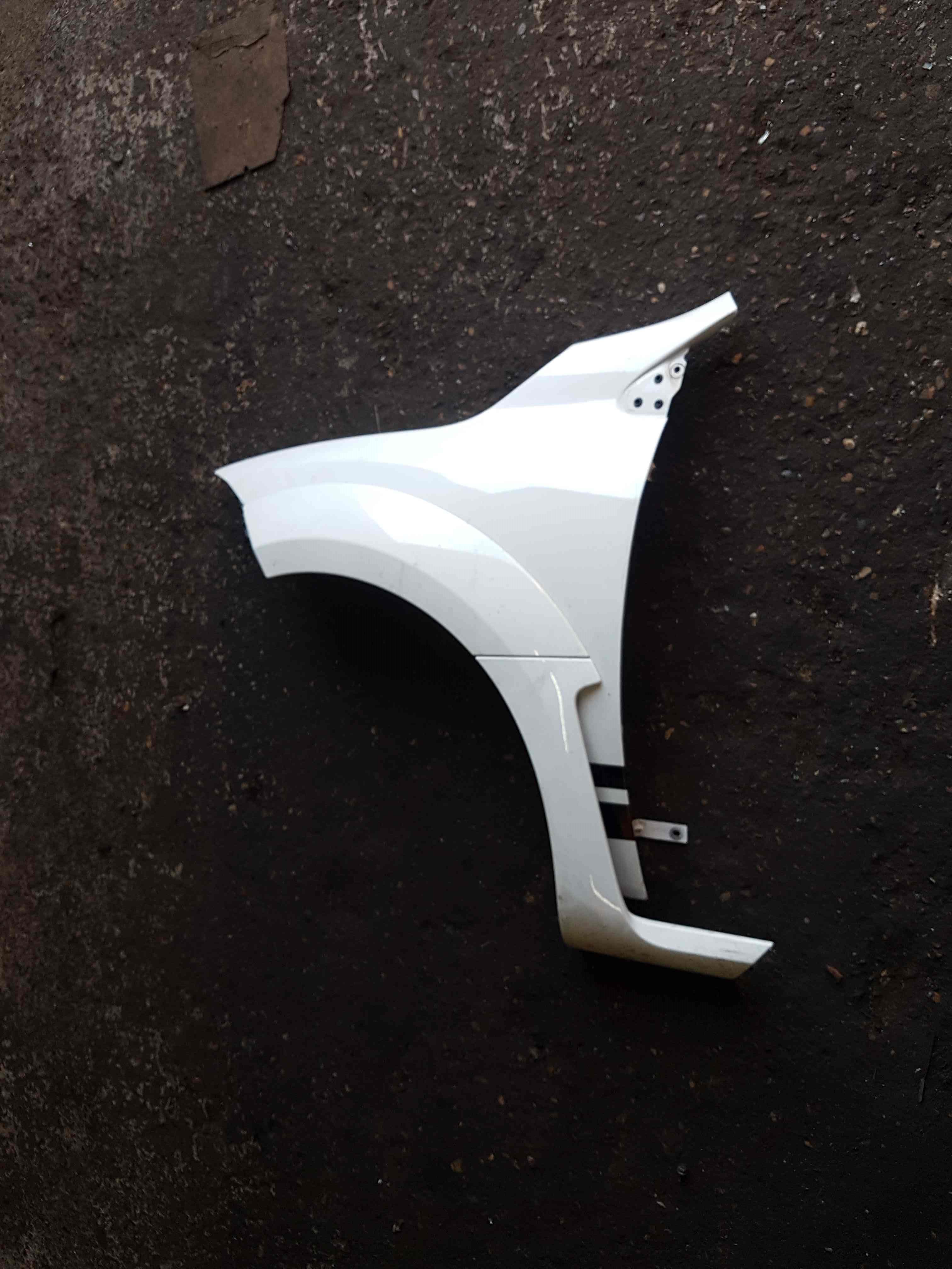 Thumb 3 Renault Megane Rs Sport 250 MK3 2008-2010 Passenger Ns Front Wing White Ov369