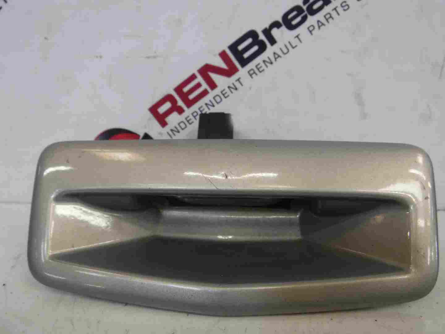 Renault Megane Saloon 2002-2008 Rear Tailgate Boot Button + Handle Silver TEA19