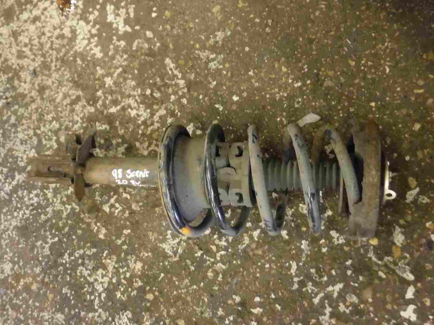 Renault Megane Scenic 1997-1999 2.0 8v Passenger NSF Front Shock Spring