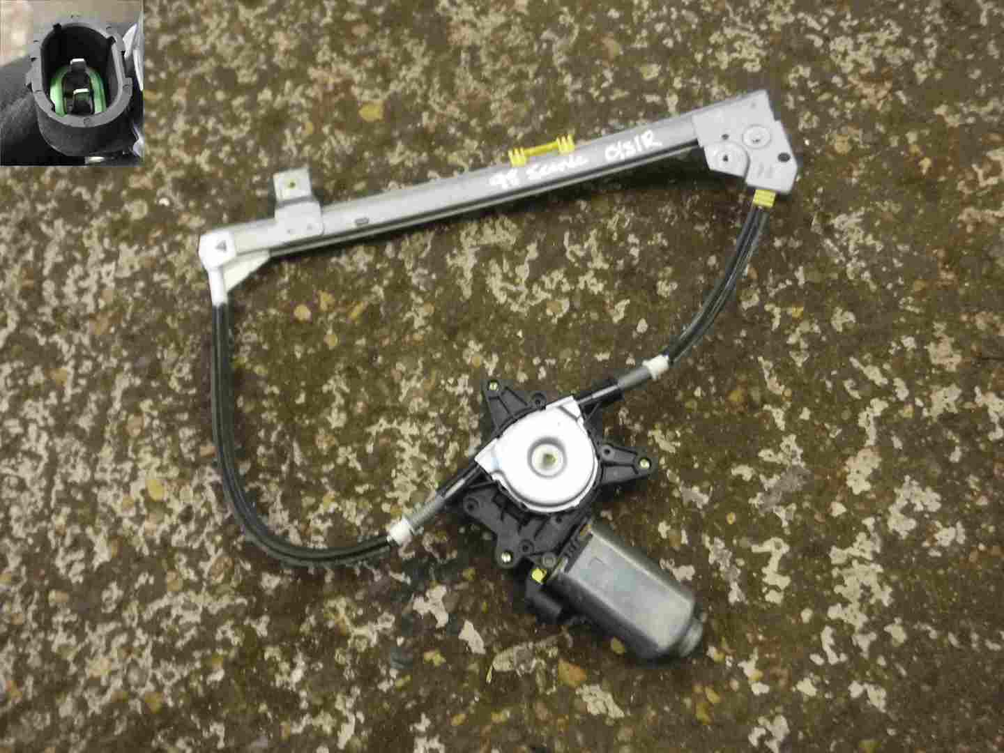 Renault Megane Scenic 1997-1999 Drivers OSR Rear Window Motor + Regulator