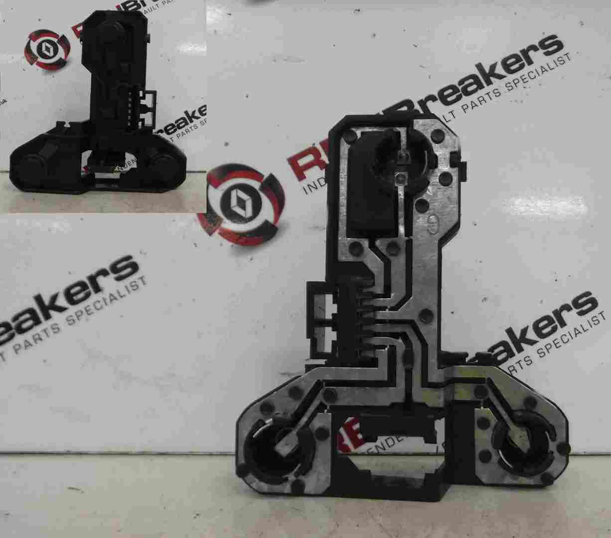 Renault Megane Scenic 1997-1999 Passenger NSR Rear Bulb Holder