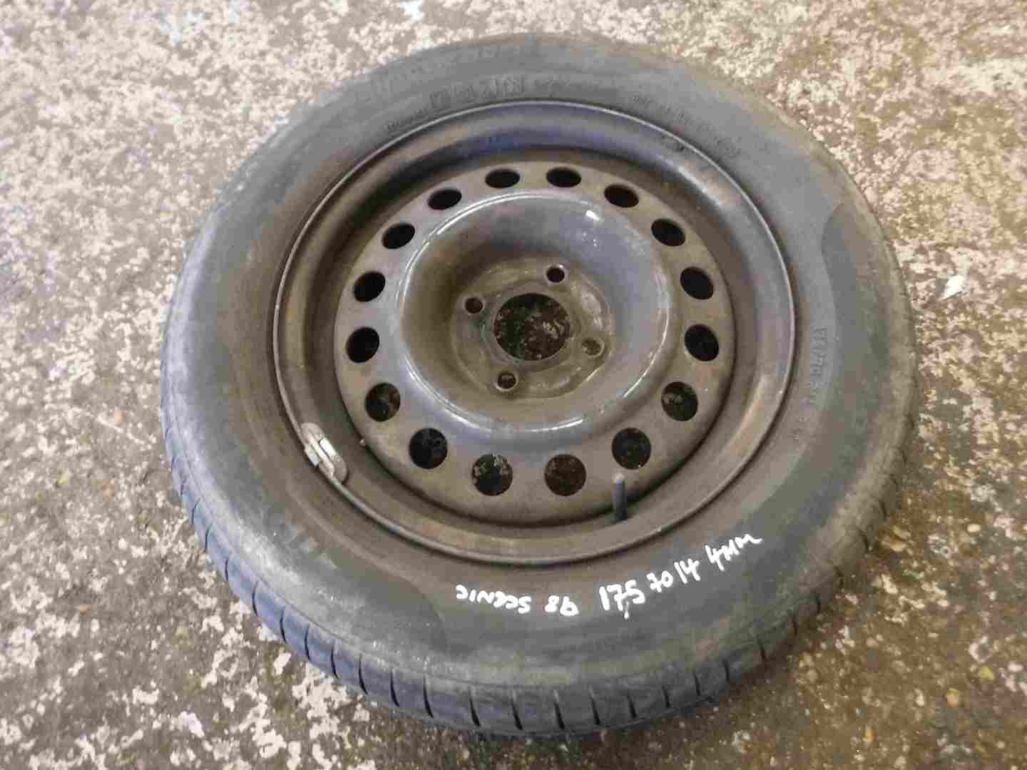 Renault Megane Scenic 1997-1999 Steel Wheel Rim + Tyre 175 70 14 4mm Tread