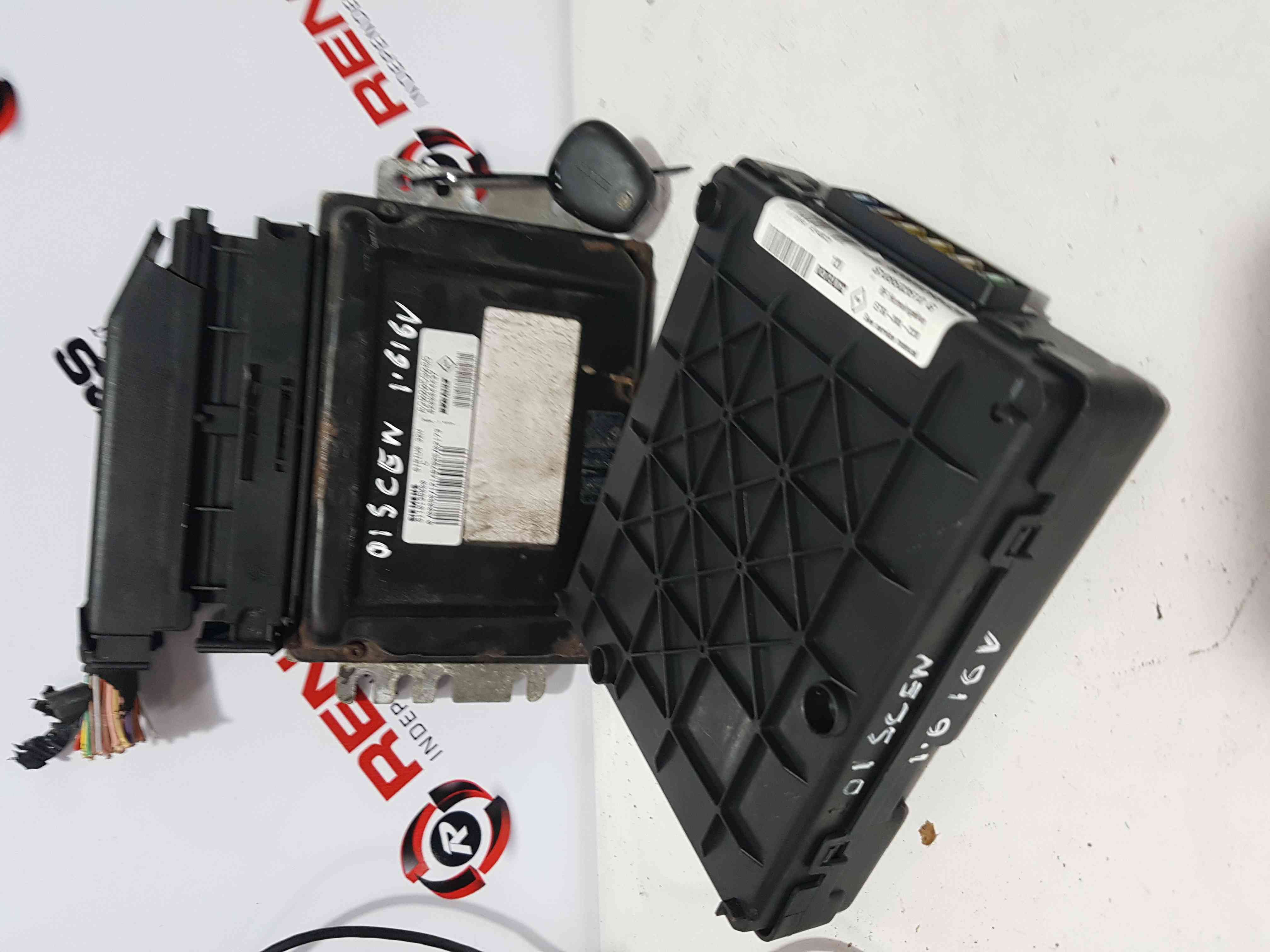 Thumb 6 Renault Megane Scenic 1999-2003 1.6 16V ECU Set UCH Immobiliser   KEY Fob