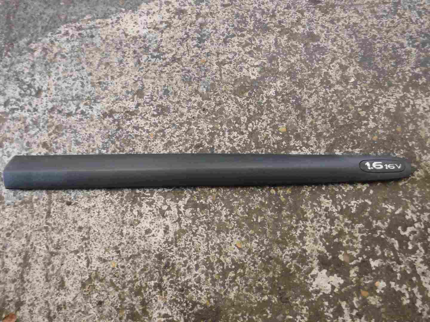 Renault Megane Scenic 1999-2003 1.6 16v Drivers OSF Front Bump Trim Moulding