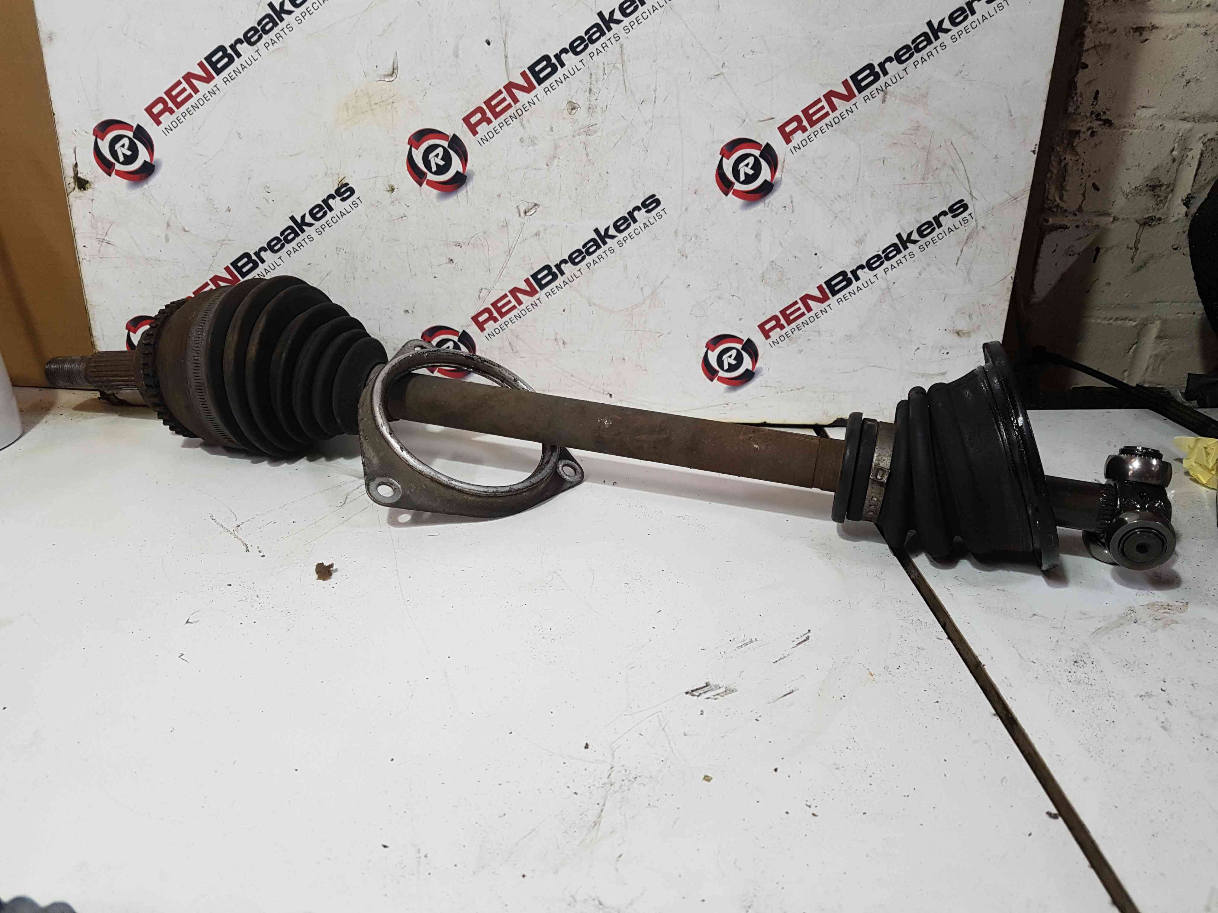 Thumb 2 Renault Megane Scenic 1999-2003 1.8 16V Passenger NSF Front Driveshaft