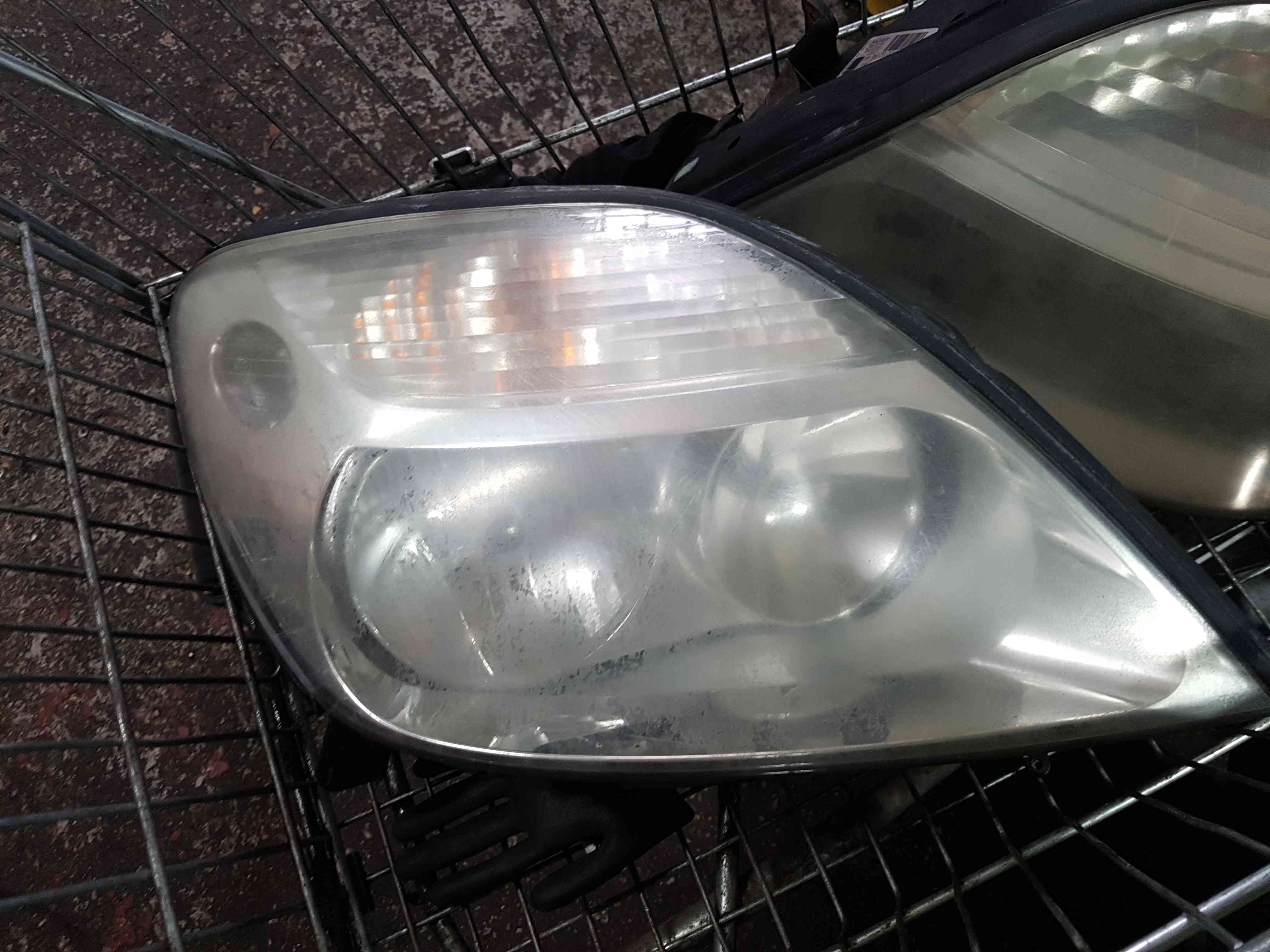 Thumb 2 Renault Megane Scenic 1999-2003 Drivers OSF Front Headlight Lamp 7700432099