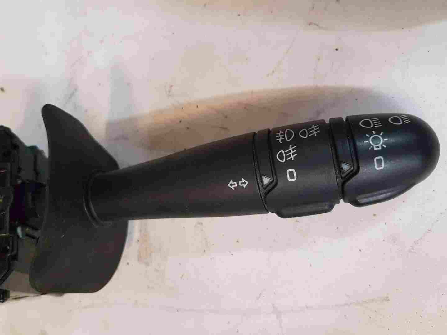 Thumb 2 Renault Megane Scenic 1999-2003 Indicator Stalk Front FOG Lights