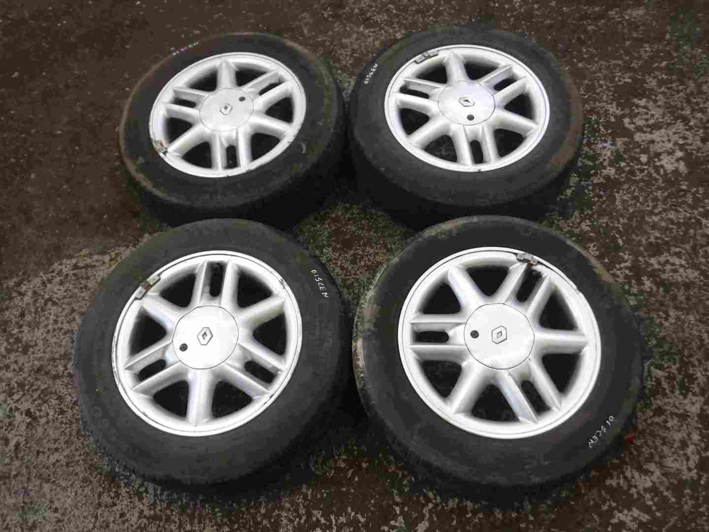 Renault Megane Scenic 1999-2003 Lynx Alloy Wheels Set X4