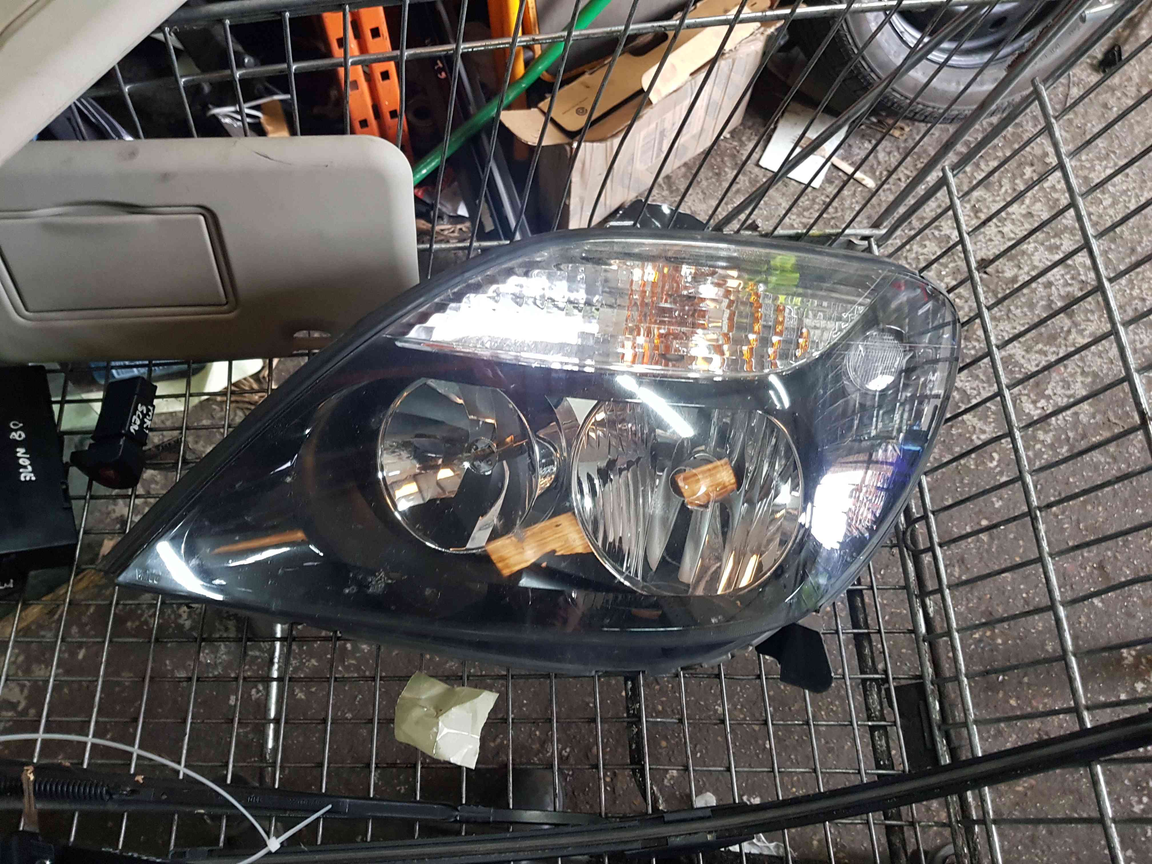 Thumb 7 Renault Megane Scenic 1999-2003 Passenger NSF Front Headlight Black  7700432096