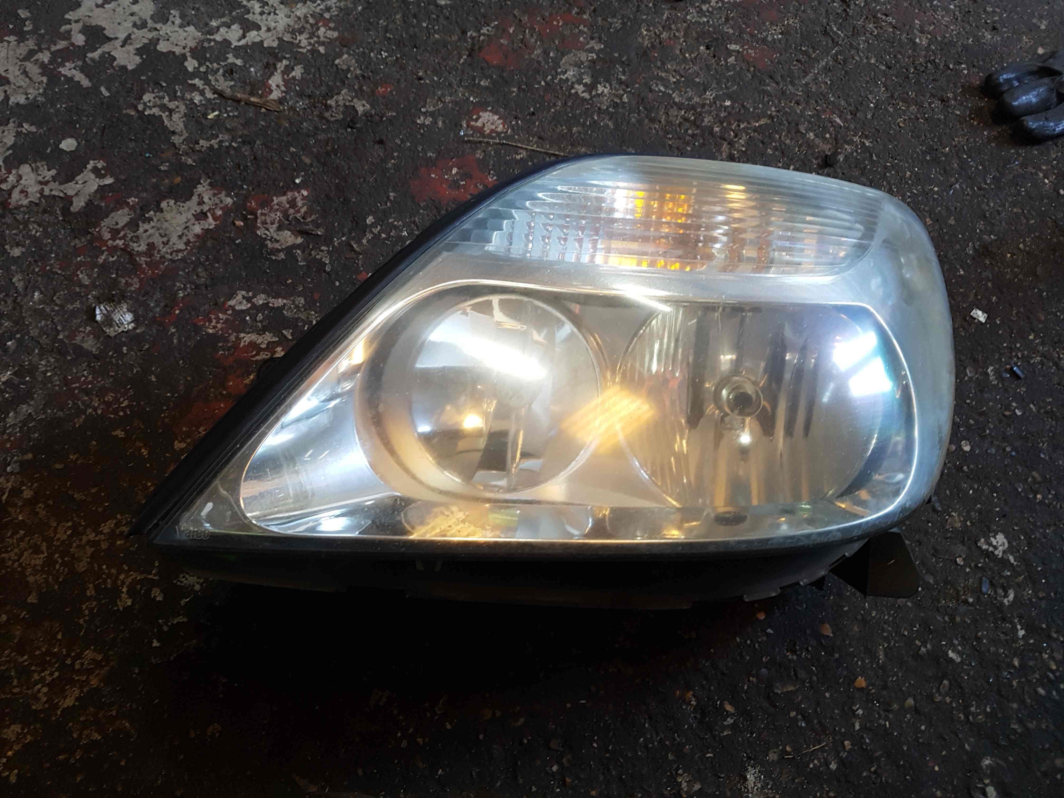 Thumb 3 Renault Megane Scenic 1999-2003 Passenger NSF Front Headlight Lamp 7700432100