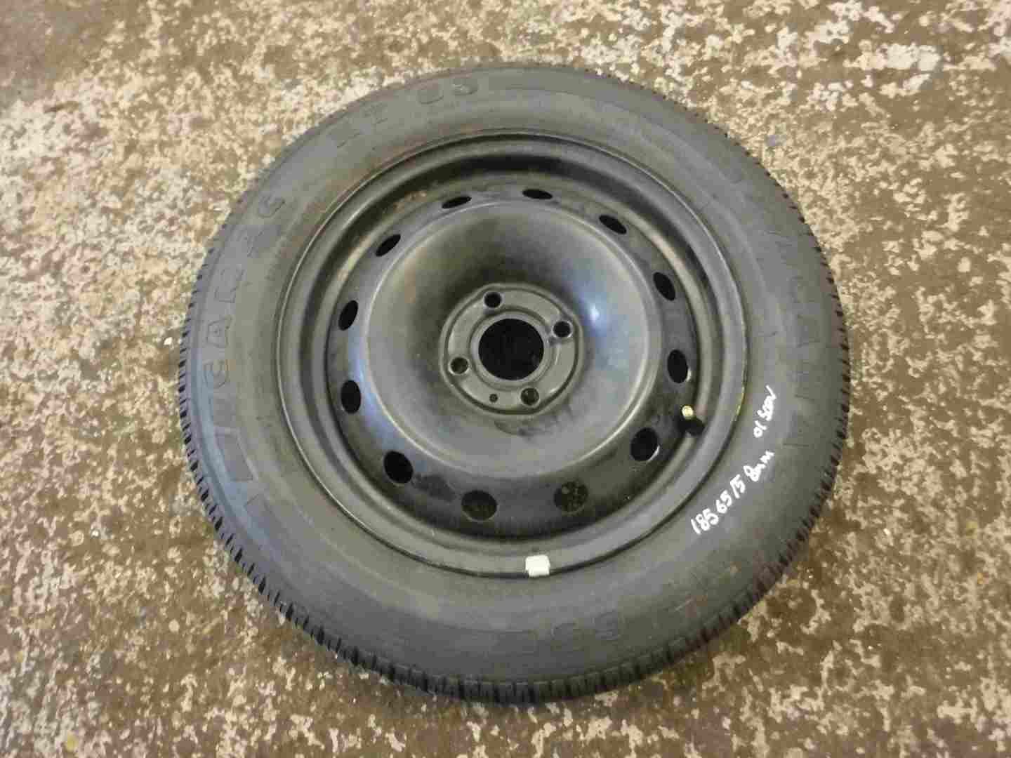 Renault Megane Scenic 1999-2003 Steel Wheel Rim + Tyre 185 65 15 8mm Tread