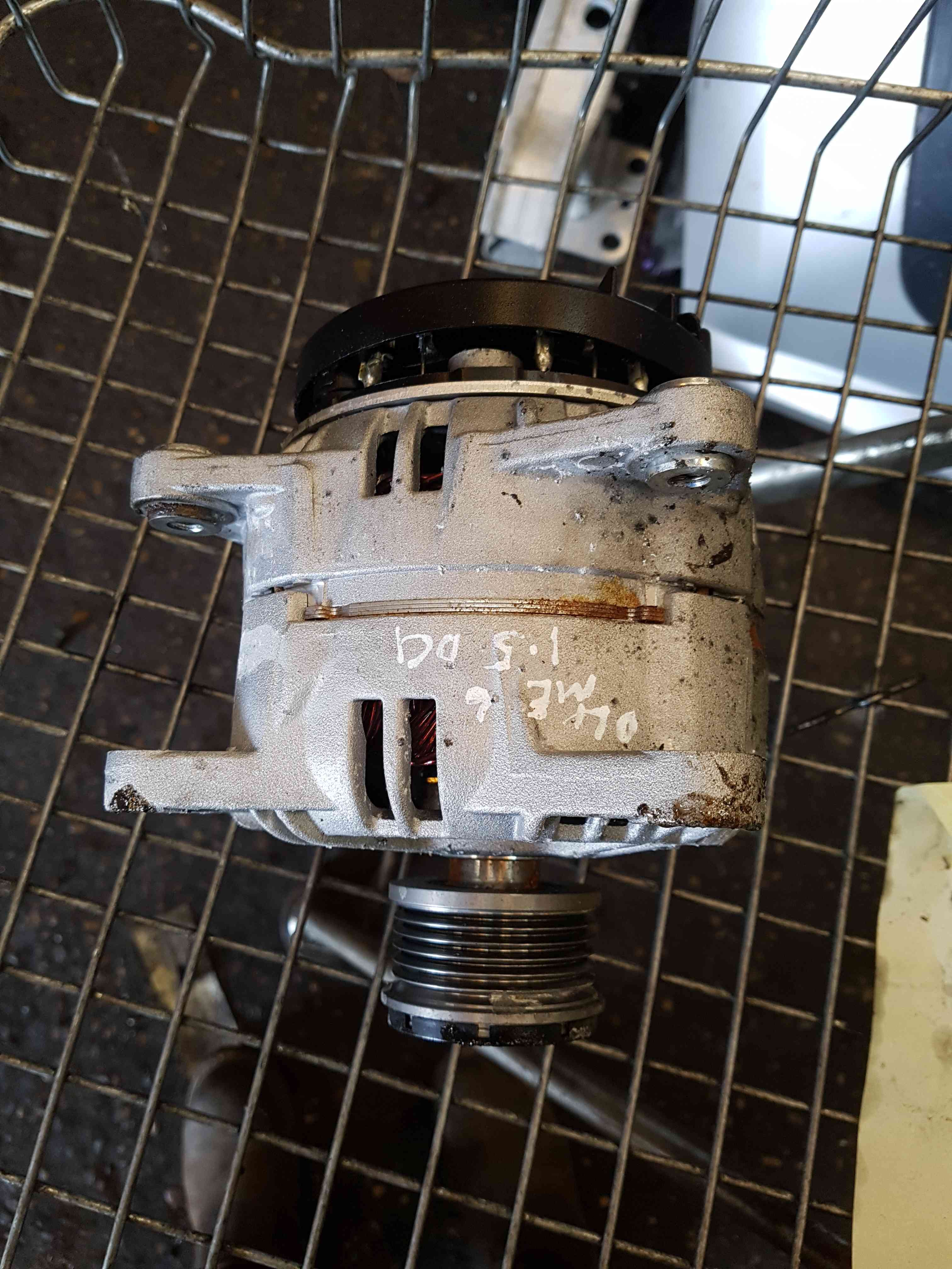 Thumb 2 Renault Megane Scenic 2003-2009 1.5 DCI Alternator K9K 722 728