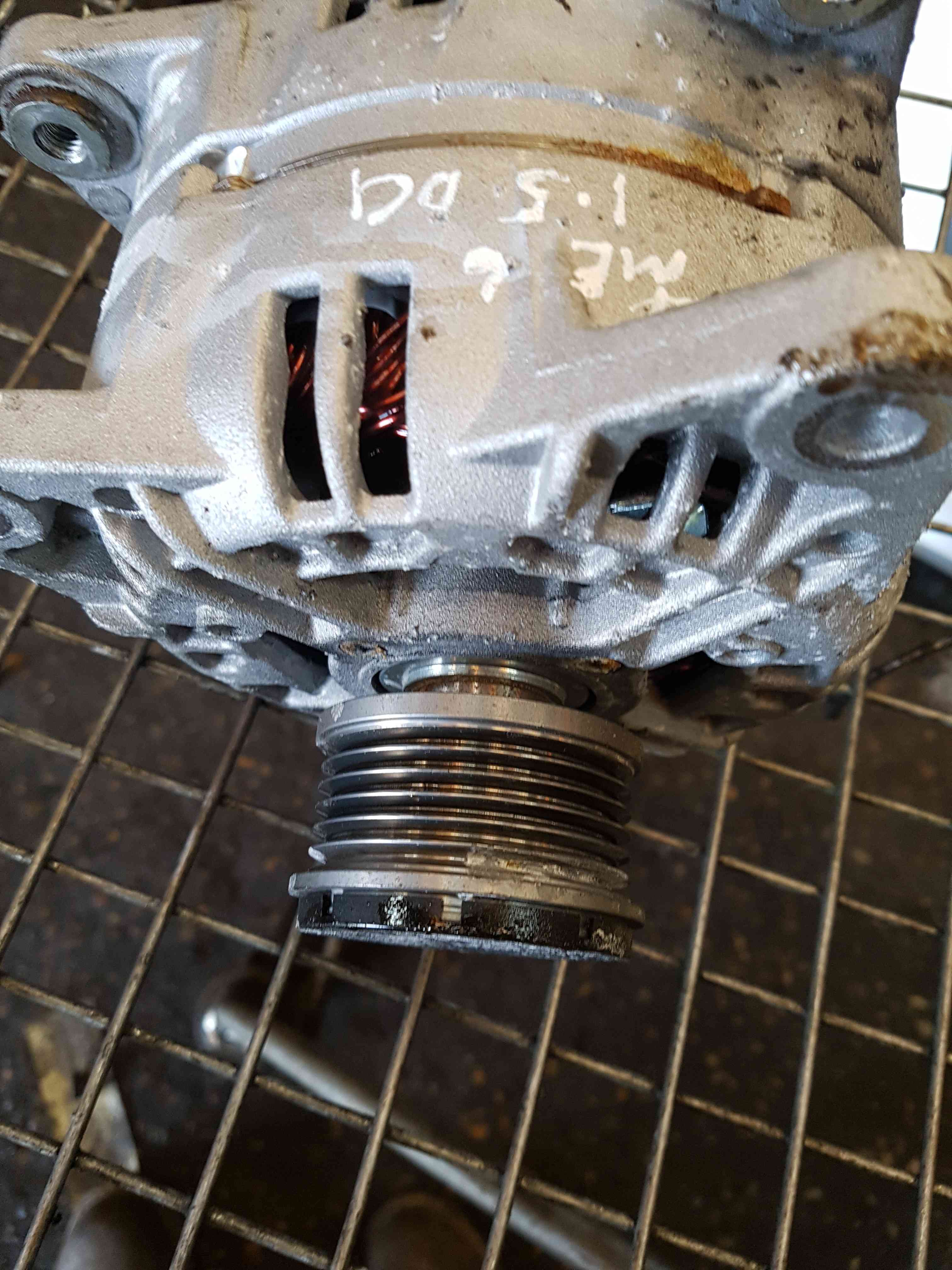 Thumb 7 Renault Megane Scenic 2003-2009 1.5 DCI Alternator K9K 722 728