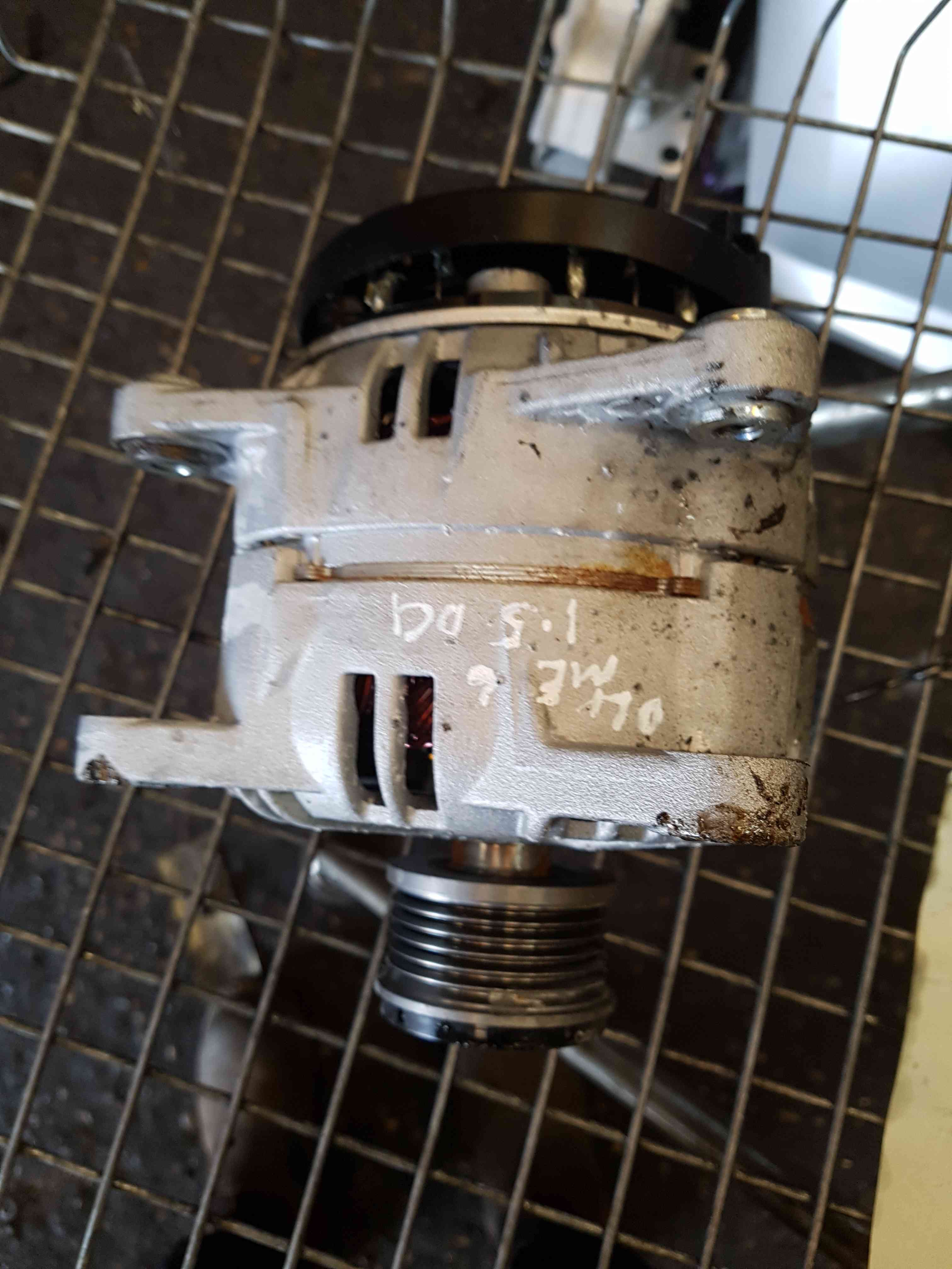 Thumb 8 Renault Megane Scenic 2003-2009 1.5 DCI Alternator K9K 722 728