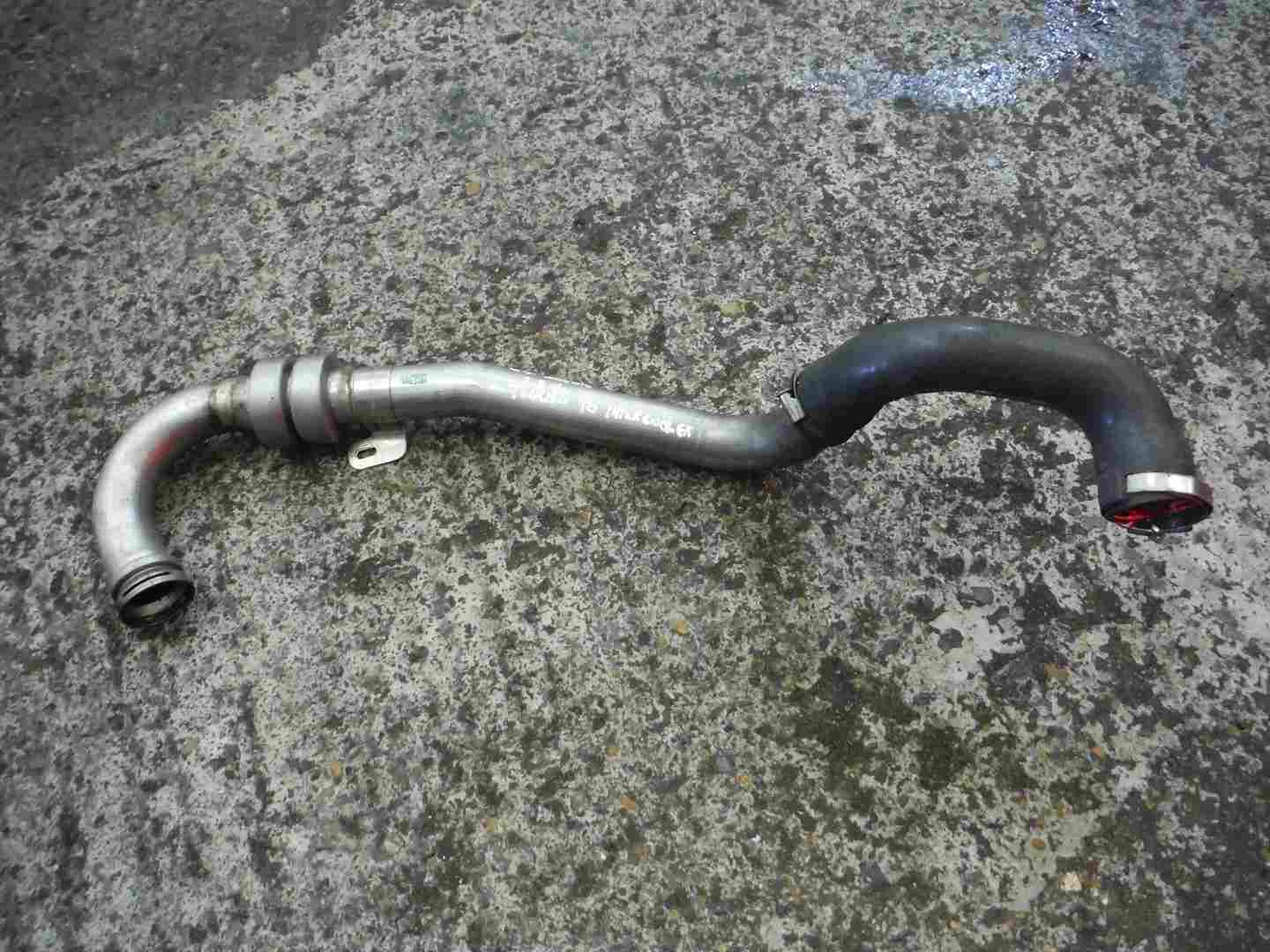 Renault Megane Scenic 2003-2009 1.5 dCi Turbo To Intercooler Pipe 8200276297