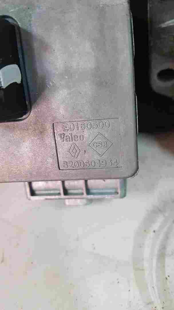 Thumb 4 Renault Megane Scenic 2003-2009 1.6 16V Auto ECU Set UCH Bcm Immobiliser + Card