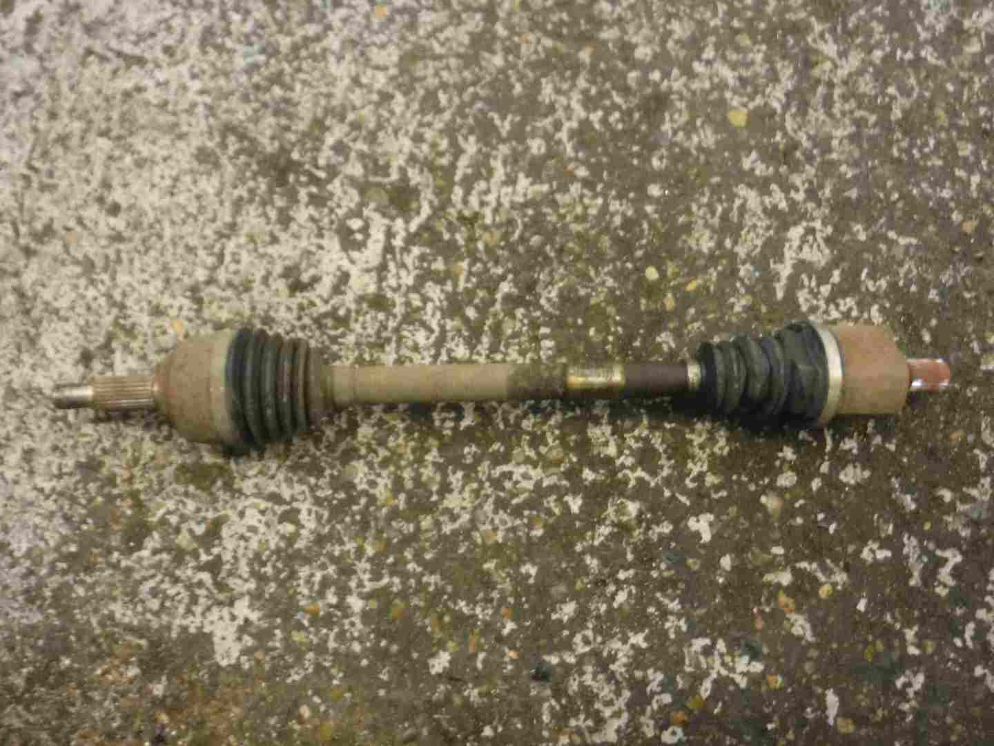 Renault Megane Scenic 2003-2009 2.0 16v Passenger NSF Front Driveshaft Auto