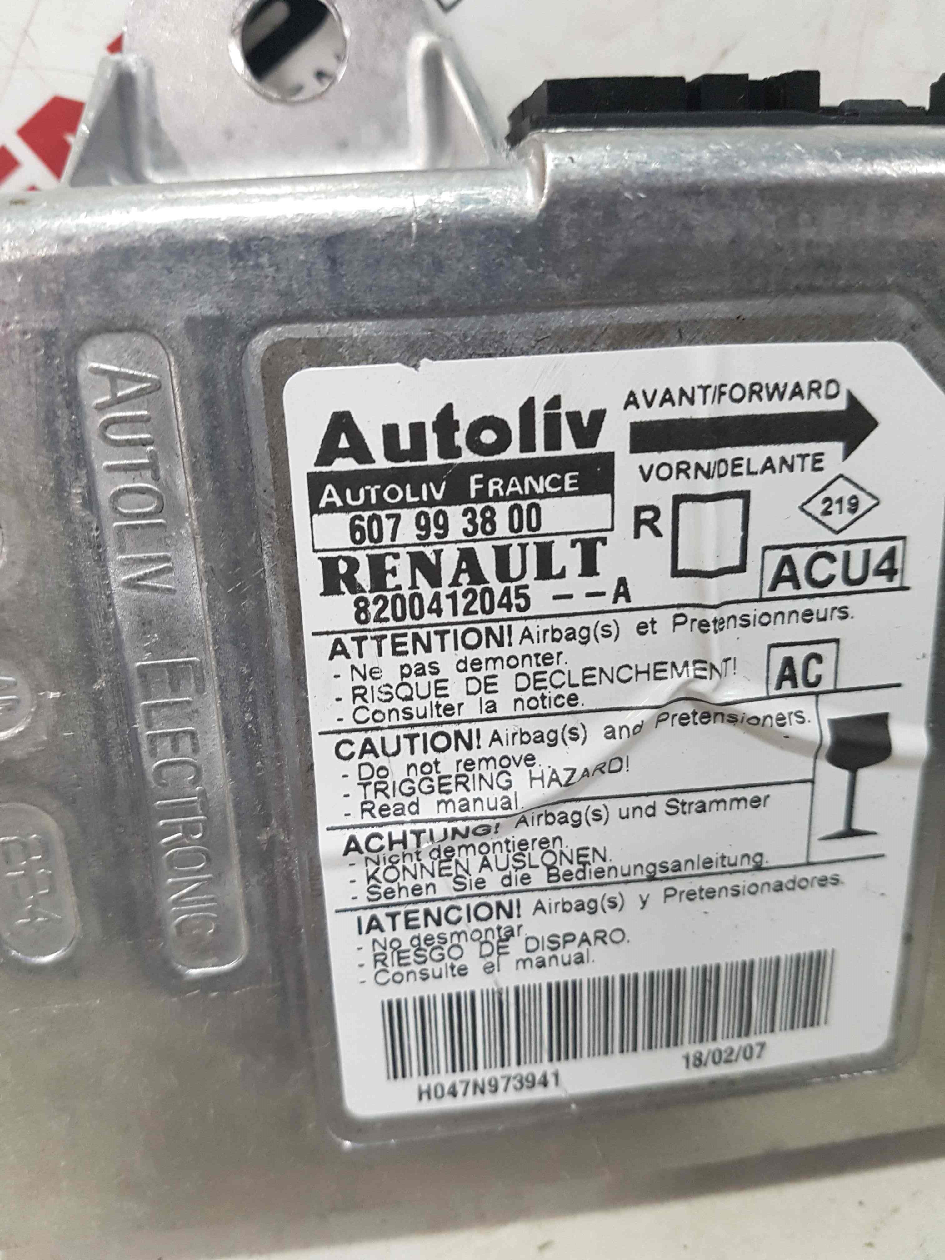 Thumb 3 Renault Megane Scenic 2003-2009 Airbag Module ECU Unit 8200412045