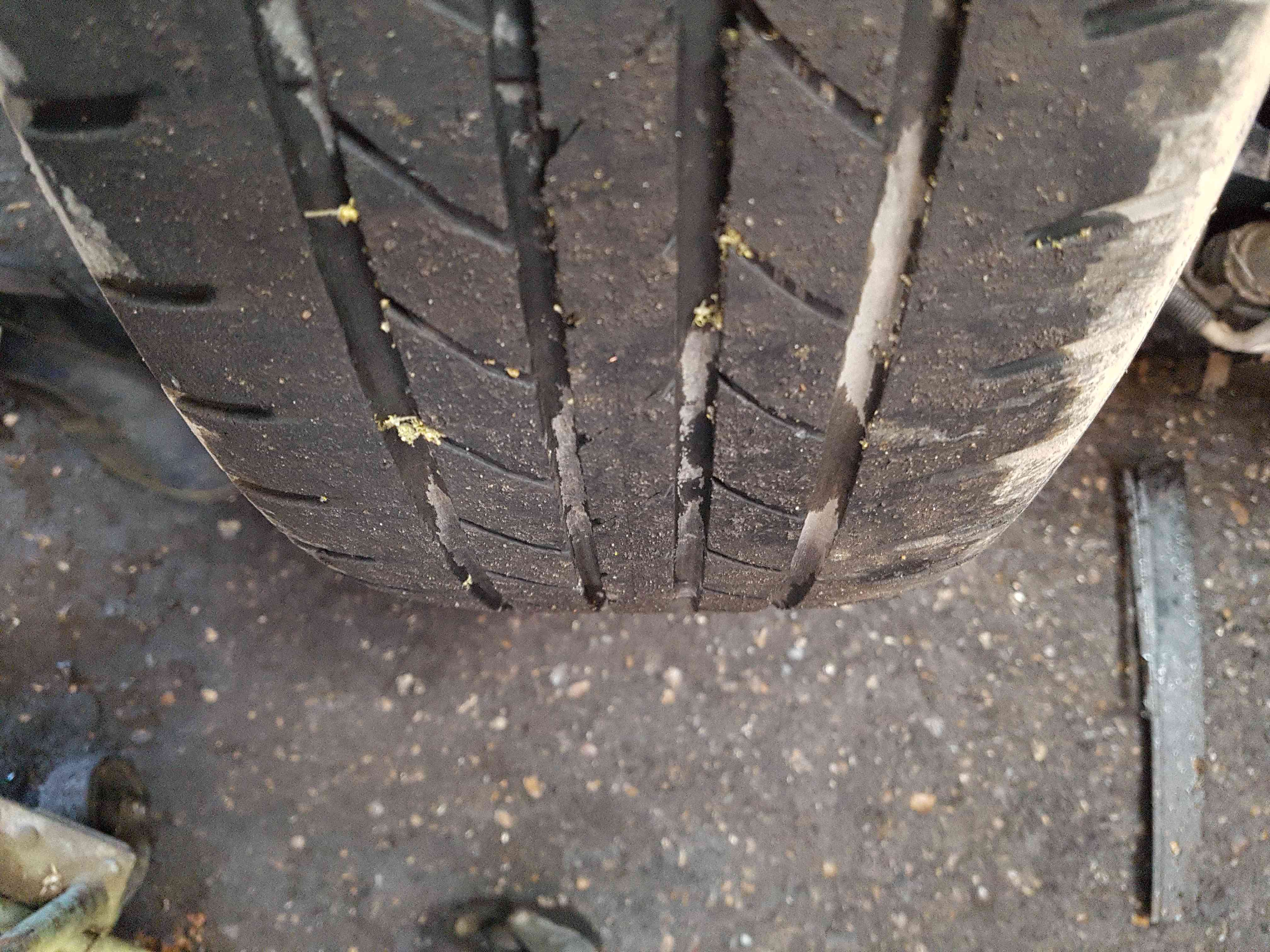Thumb 9 Renault Megane Scenic 2003-2009 Alloy Wheel Inch 3/5