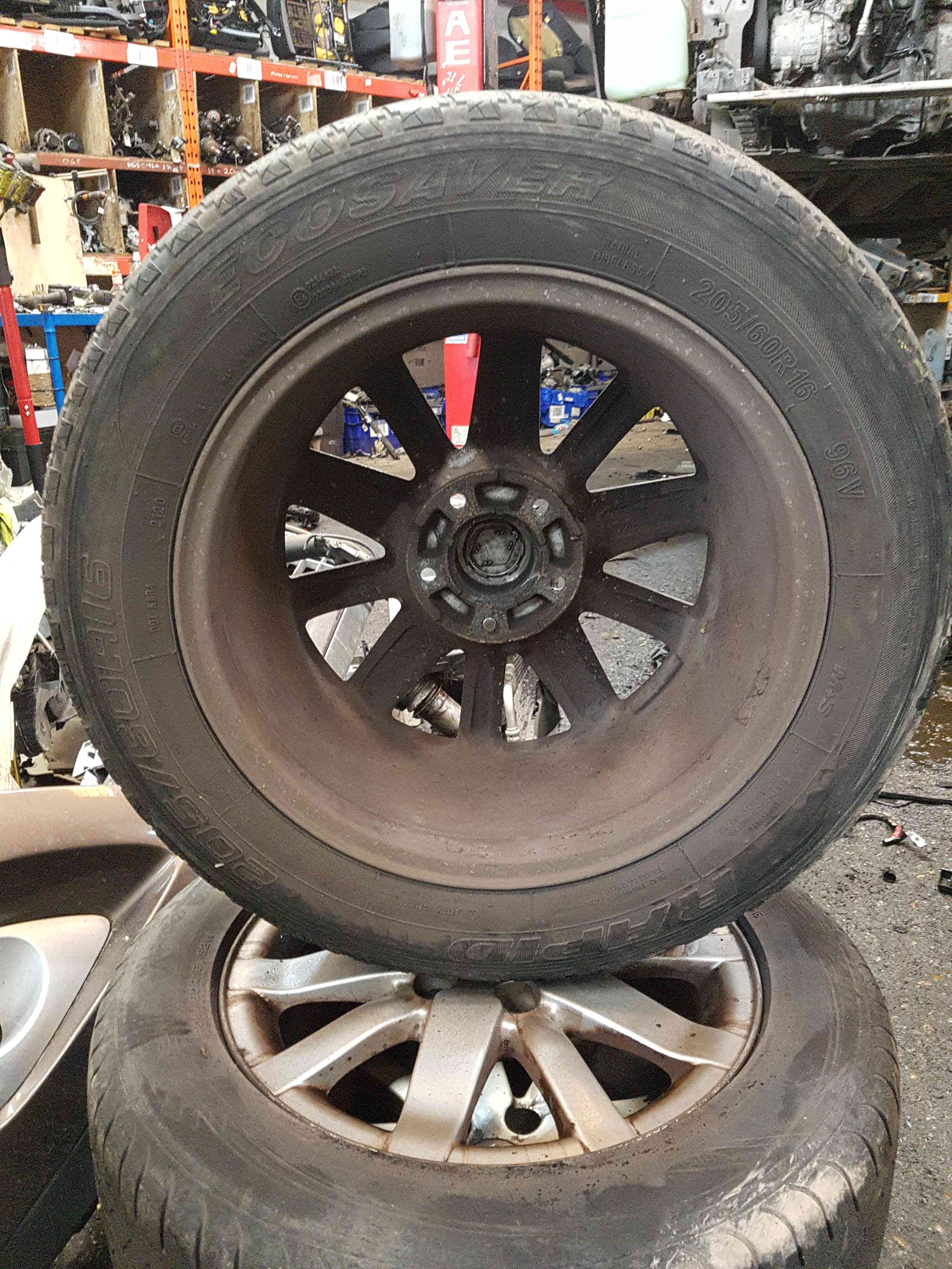 Thumb 6 Renault Megane Scenic 2003-2009 Alloy Wheel Inch 3/5