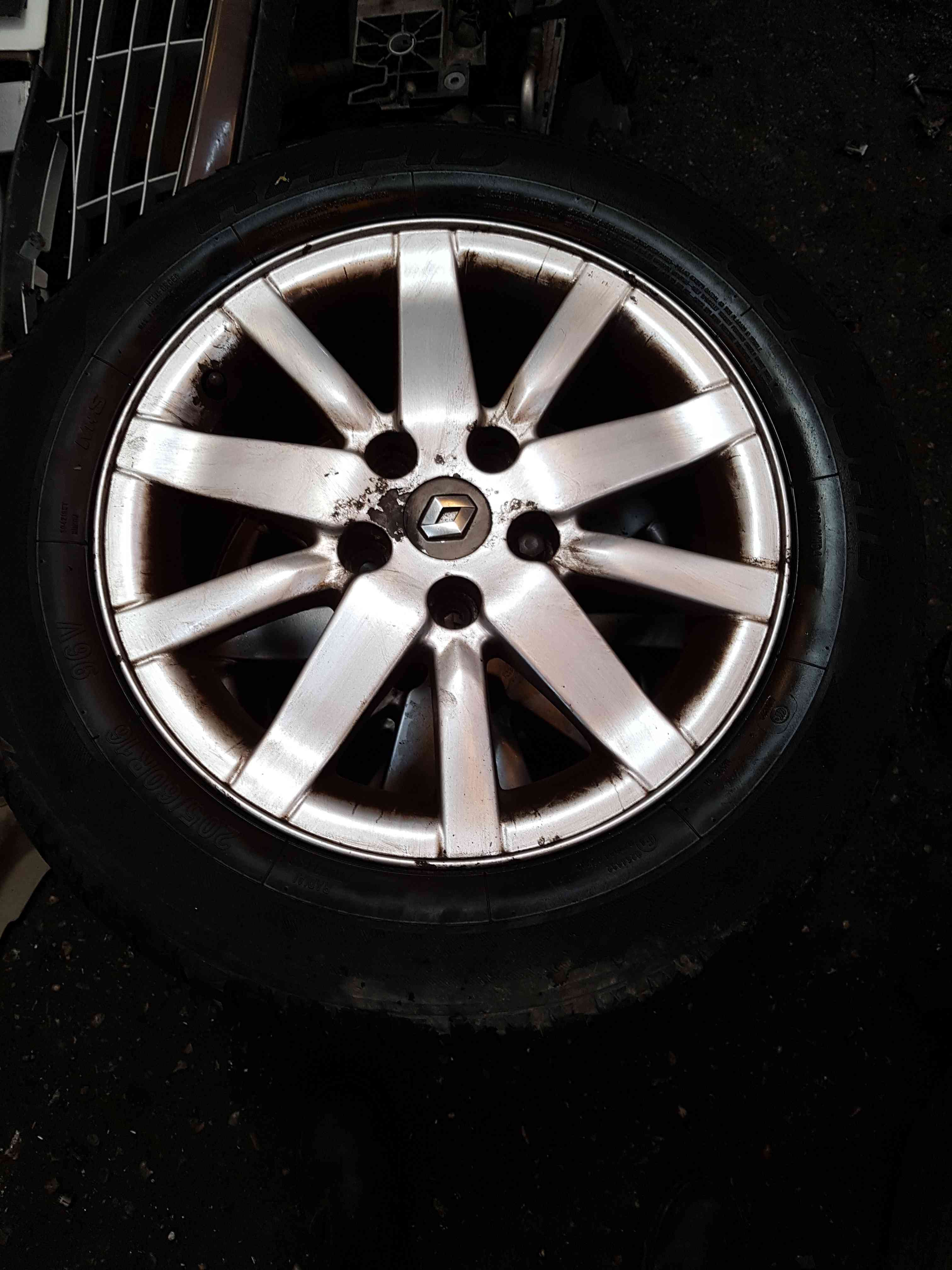 Thumb 10 Renault Megane Scenic 2003-2009 Alloy Wheel Inch 3/5
